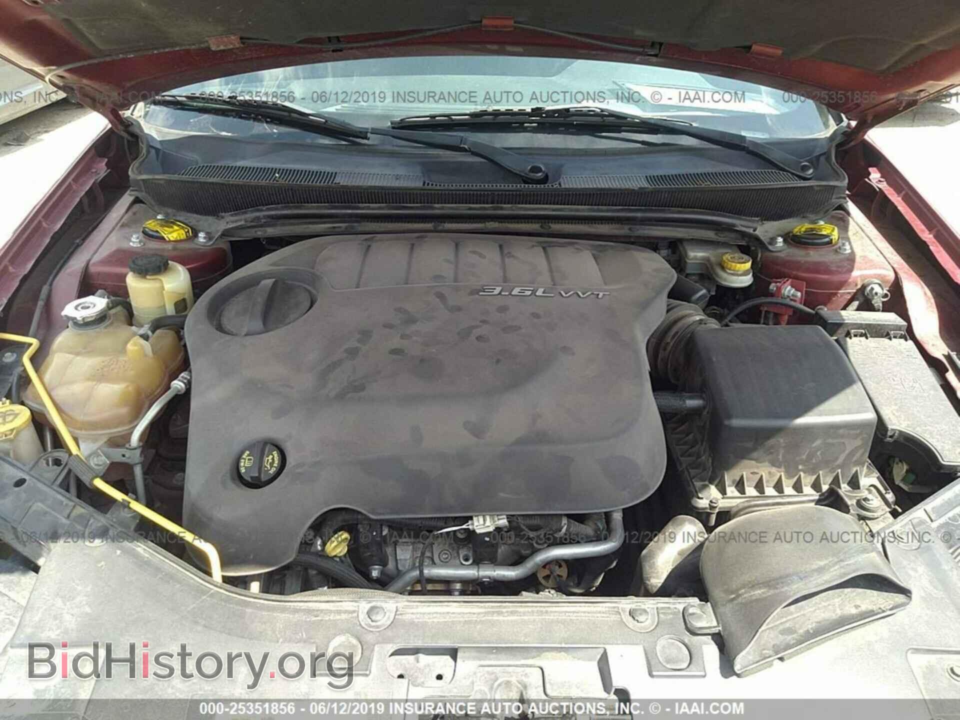 2013 CHRYSLER 200 - VIN: 1C3CCBBG9DN747538 - Фото 10