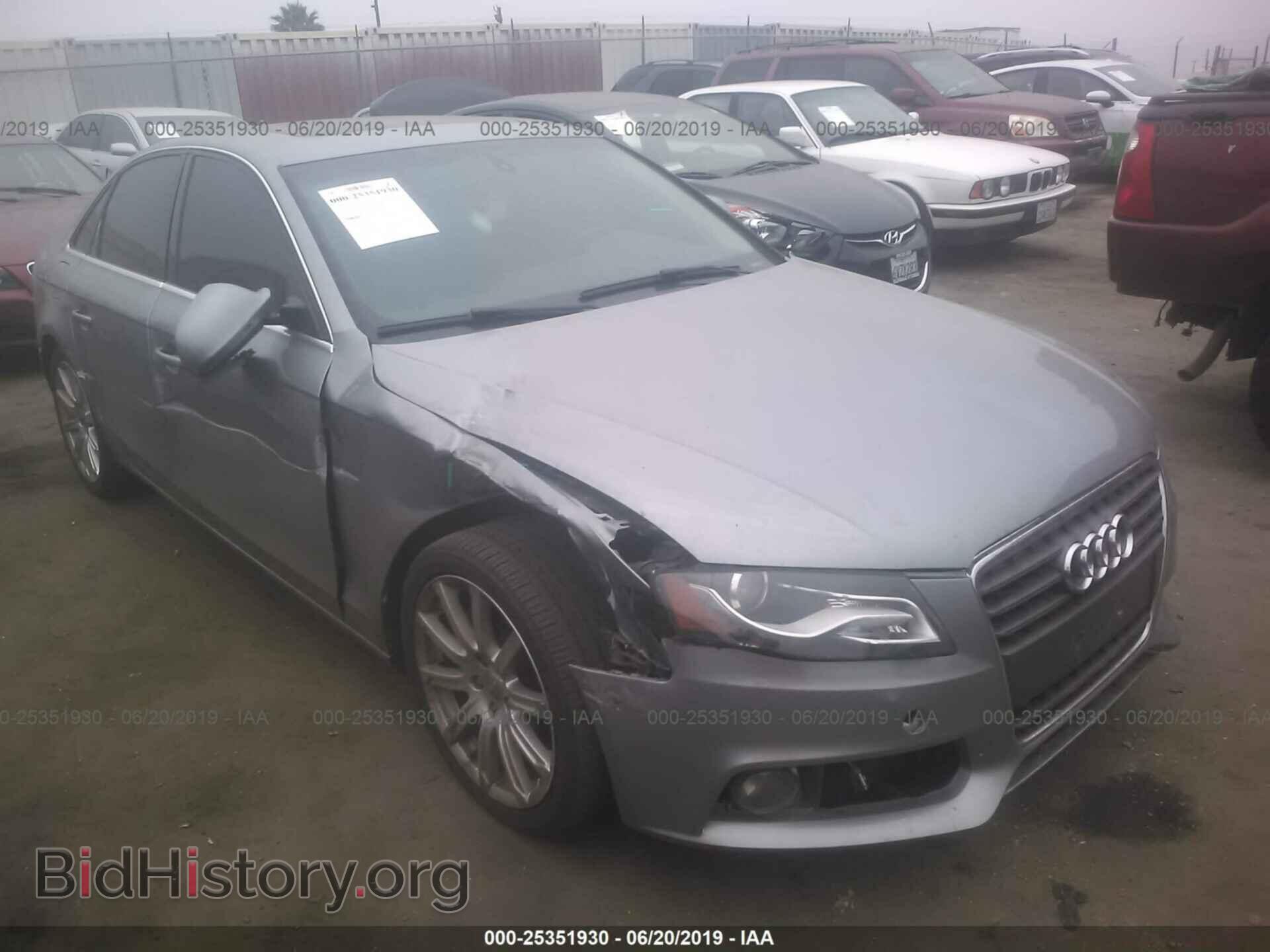 Фотография WAUSF78K79N030292 - AUDI A4 2009