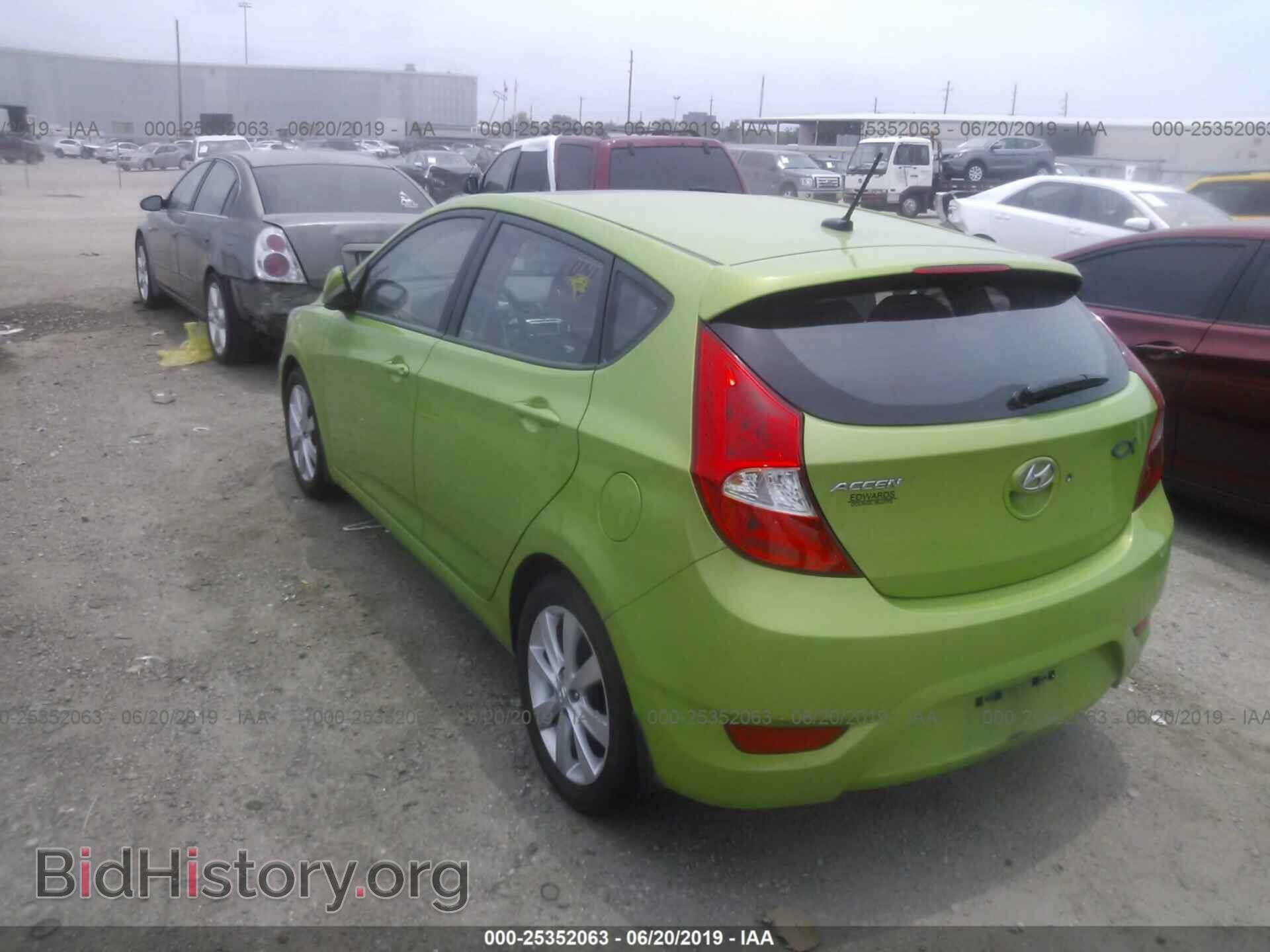 2013 HYUNDAI ACCENT - VIN: KMHCU5AE2DU086172 - Фото 3