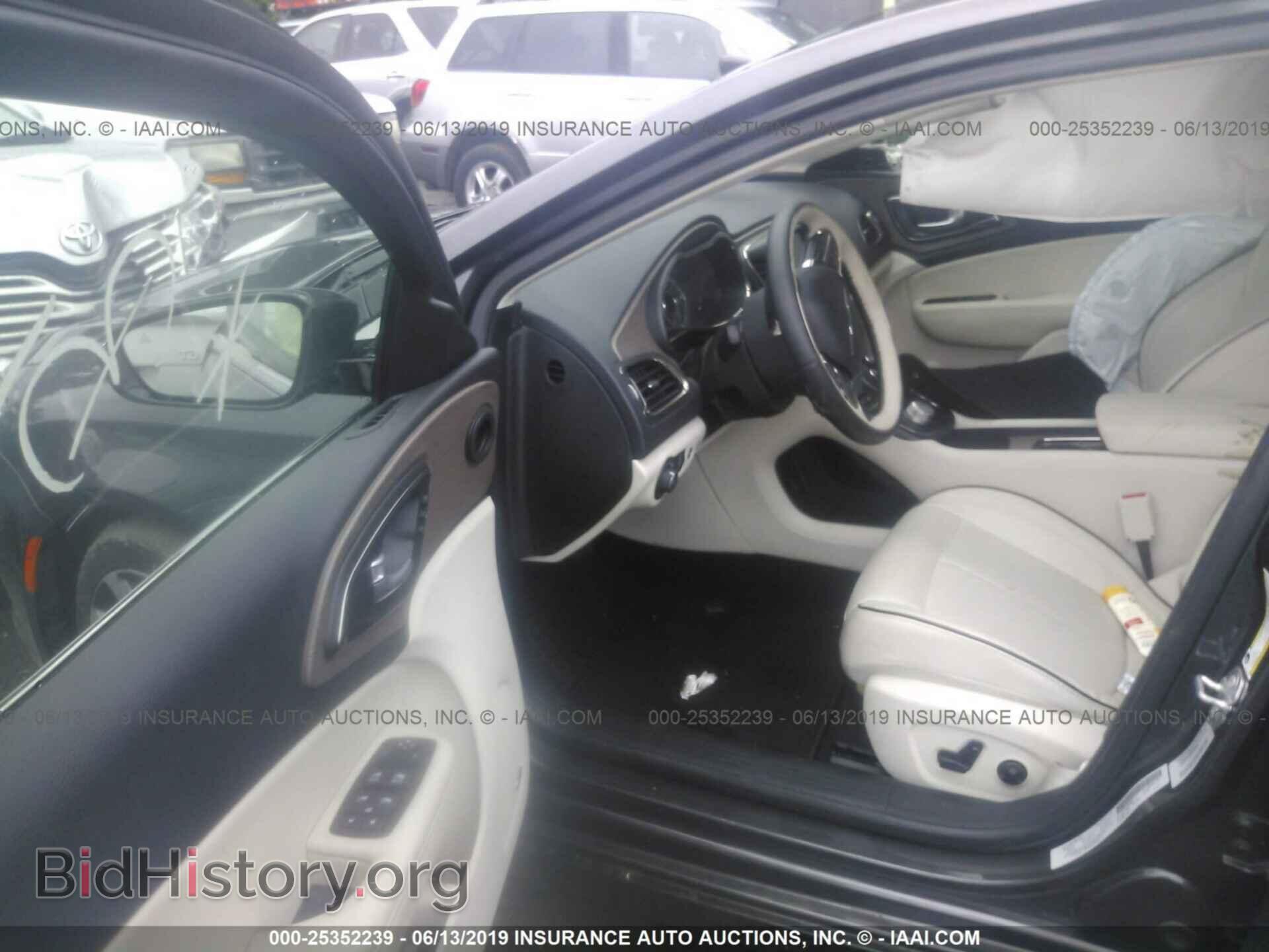 2015 CHRYSLER 200 - VIN: 1C3CCCCB1FN672989 - Photo 5