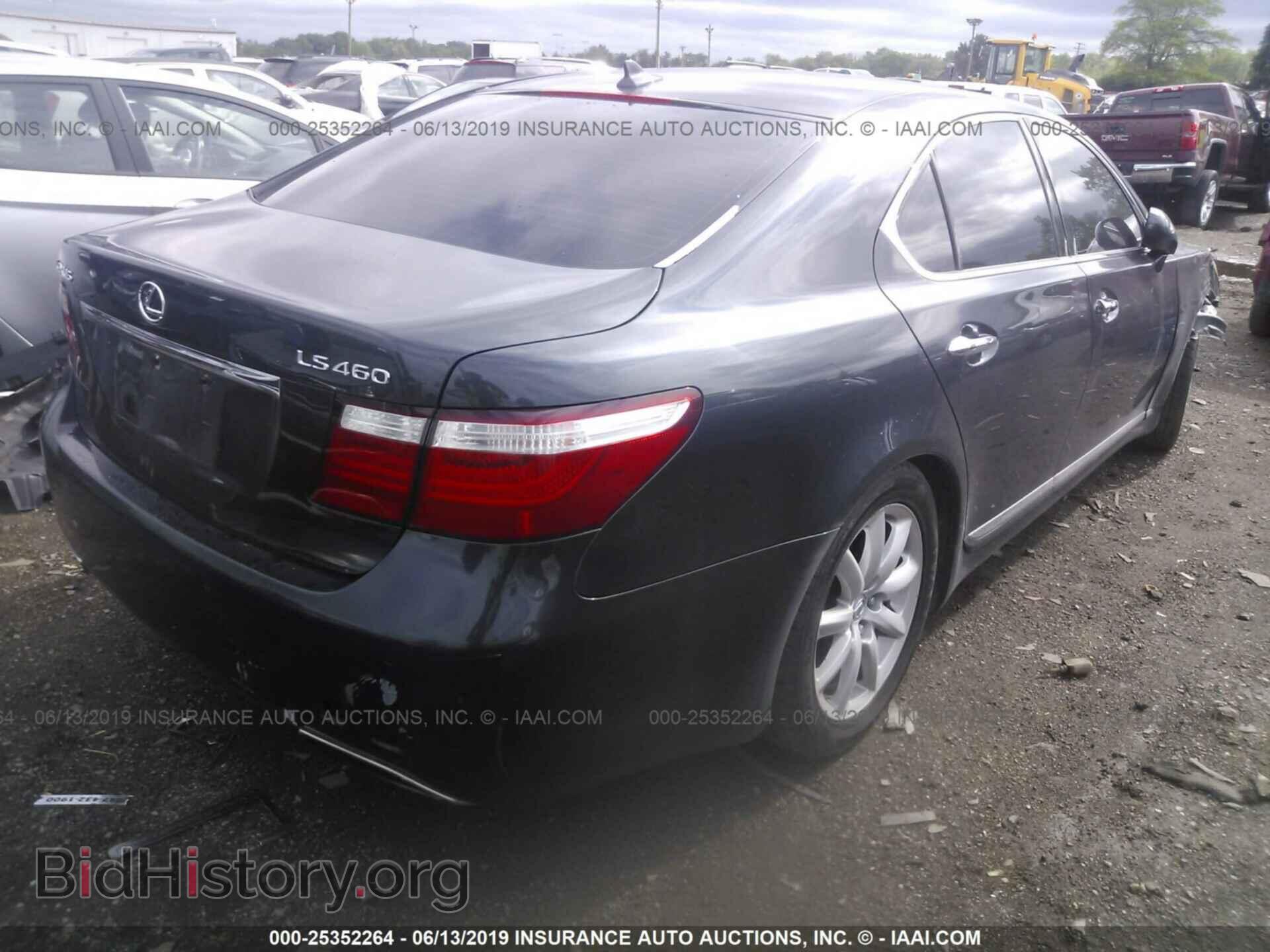2007 LEXUS LS - VIN: JTHBL46F475007404 - Photo 4