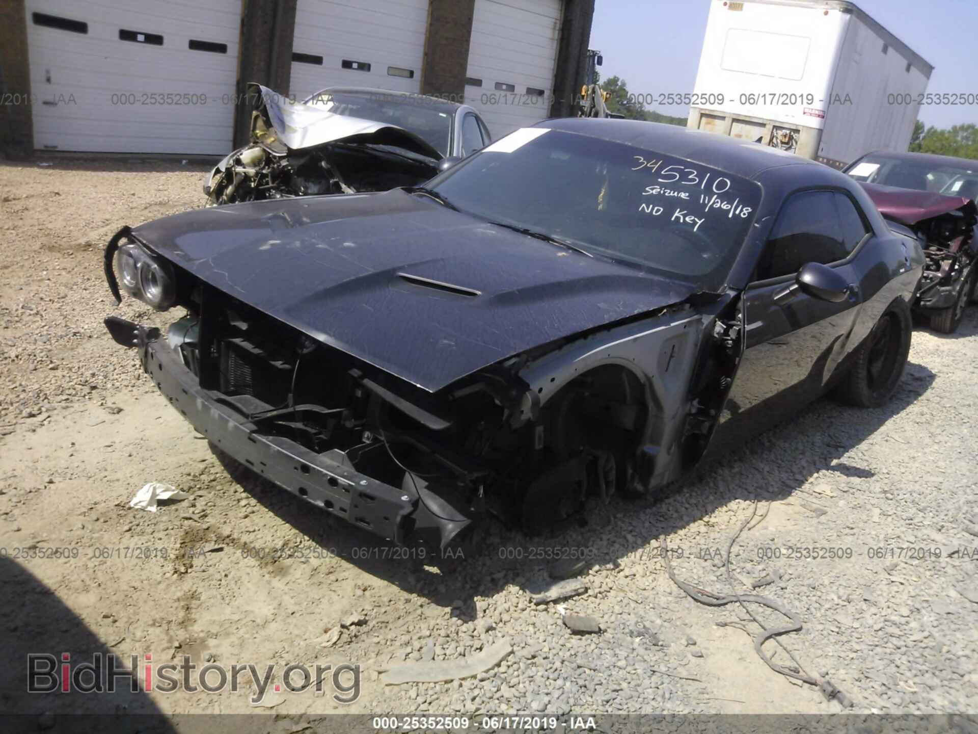 2016 DODGE CHALLENGER - VIN: 2C3CDZAG1GH345310 - Фото 2