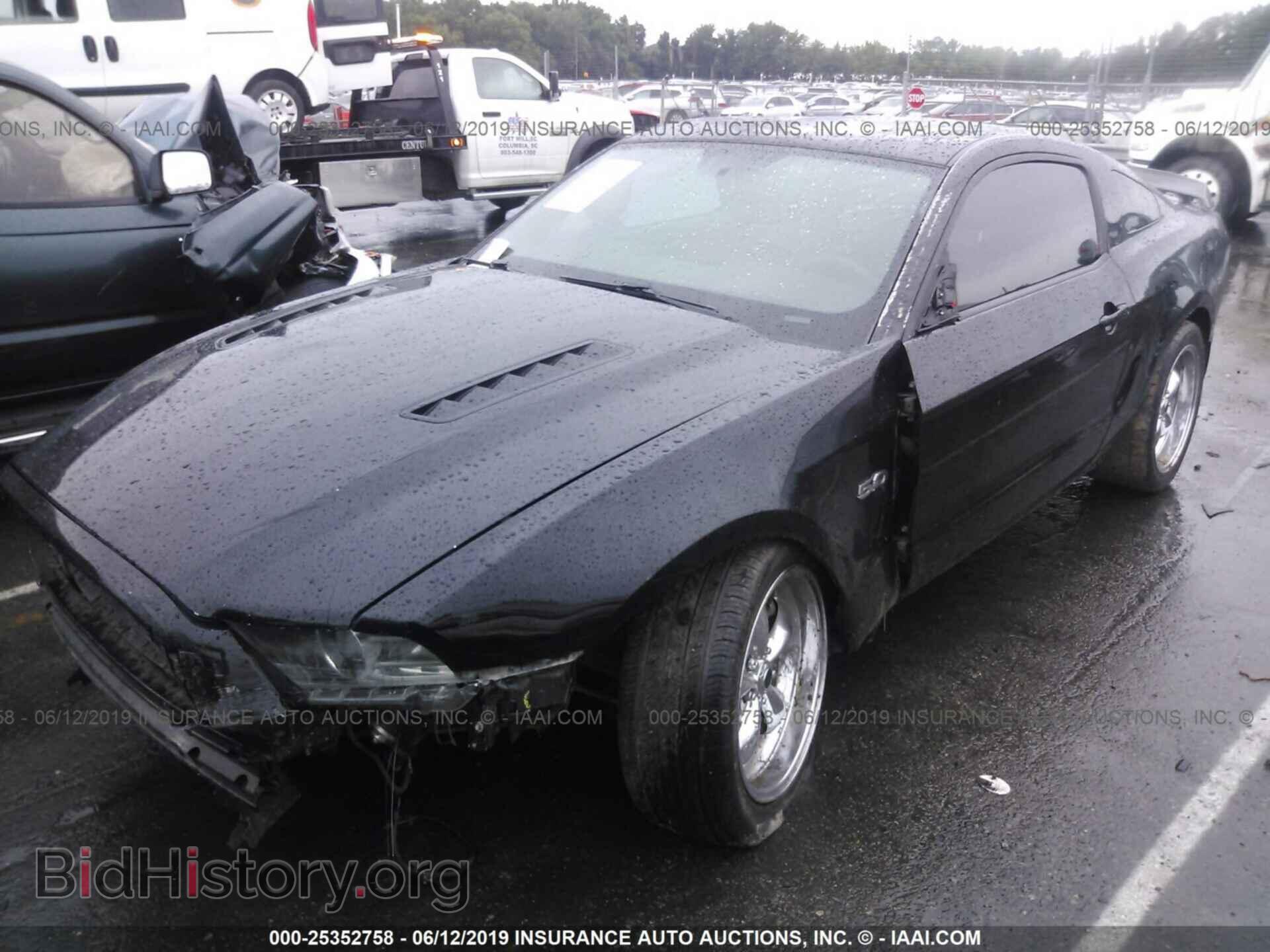 2013 FORD MUSTANG - VIN: 1ZVBP8CF5D5228357 - Фото 2
