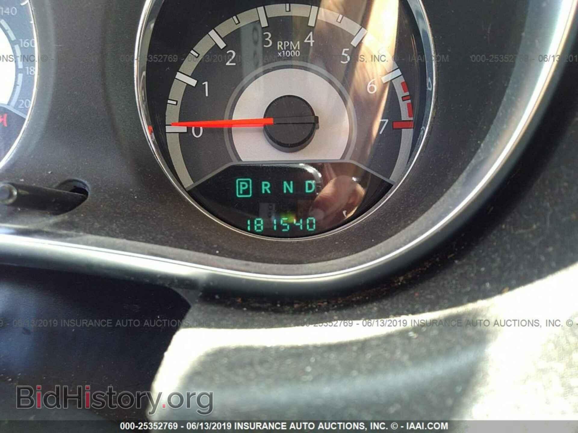 2011 CHRYSLER 200 - VIN: 1C3BC1FG3BN539300 - Фото 7