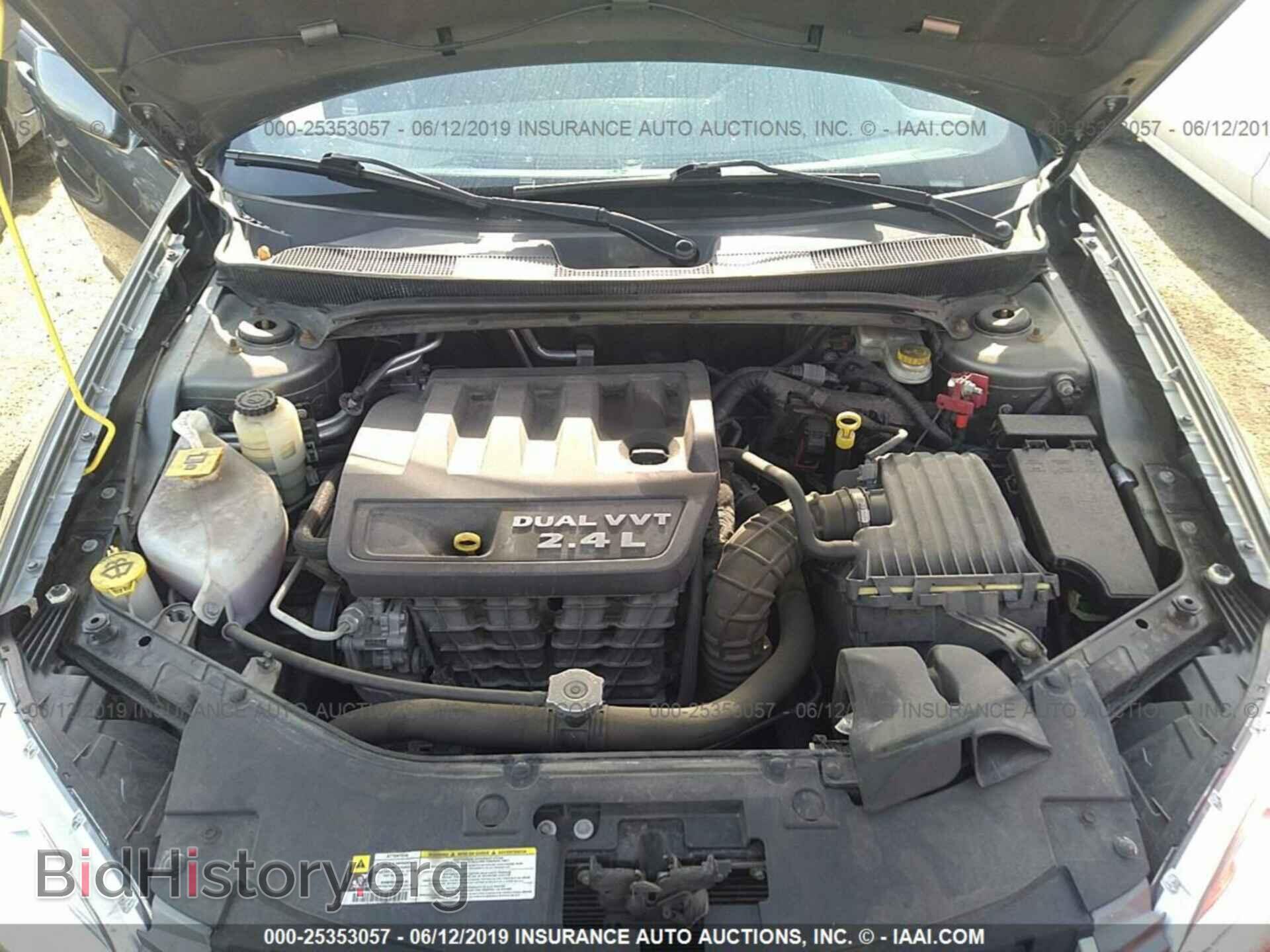 2013 CHRYSLER 200 - VIN: 1C3CCBAB8DN606241 - Фото 10