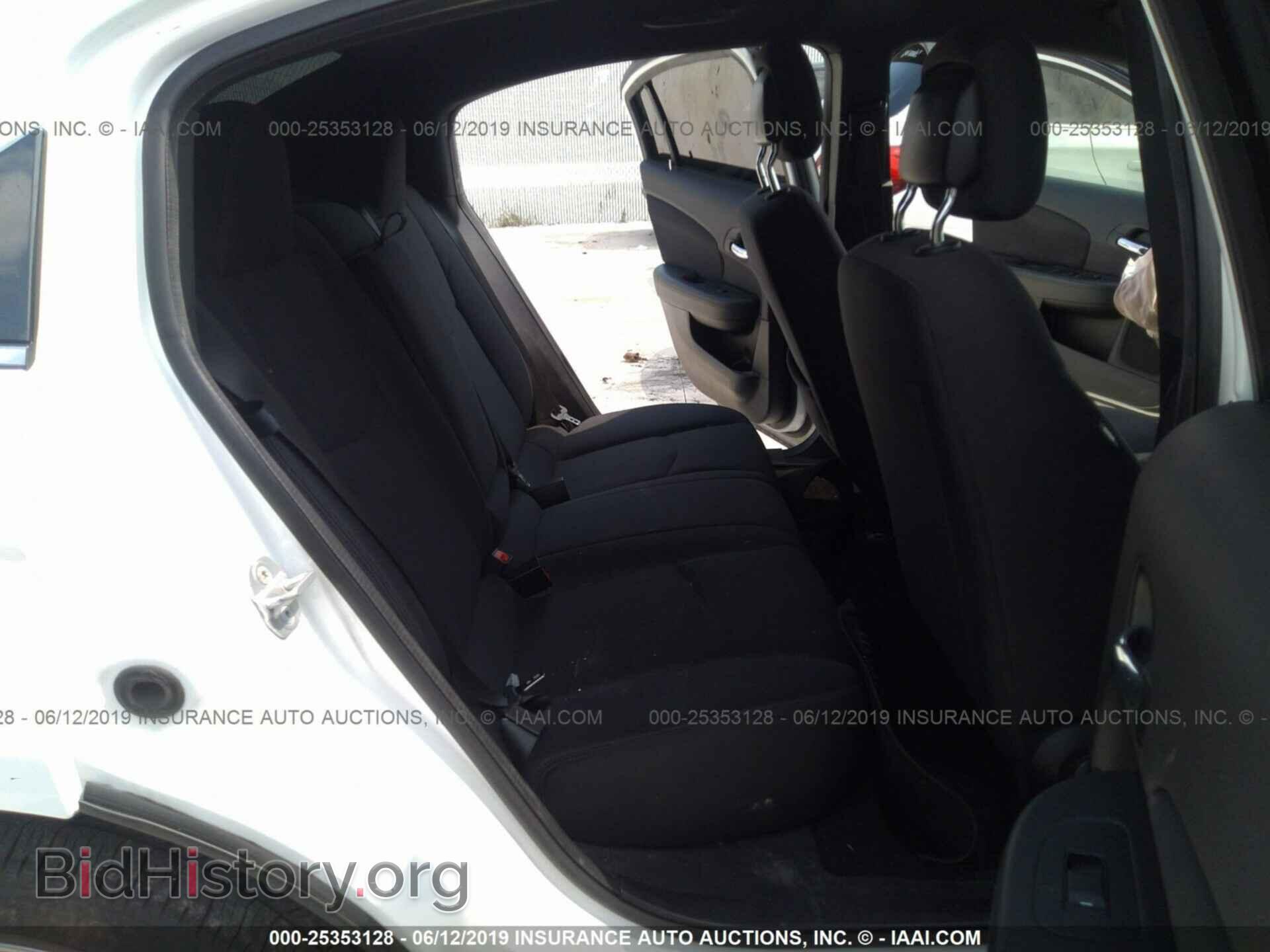 2013 CHRYSLER 200 - VIN: 1C3CCBAB9DN704694 - Photo 8