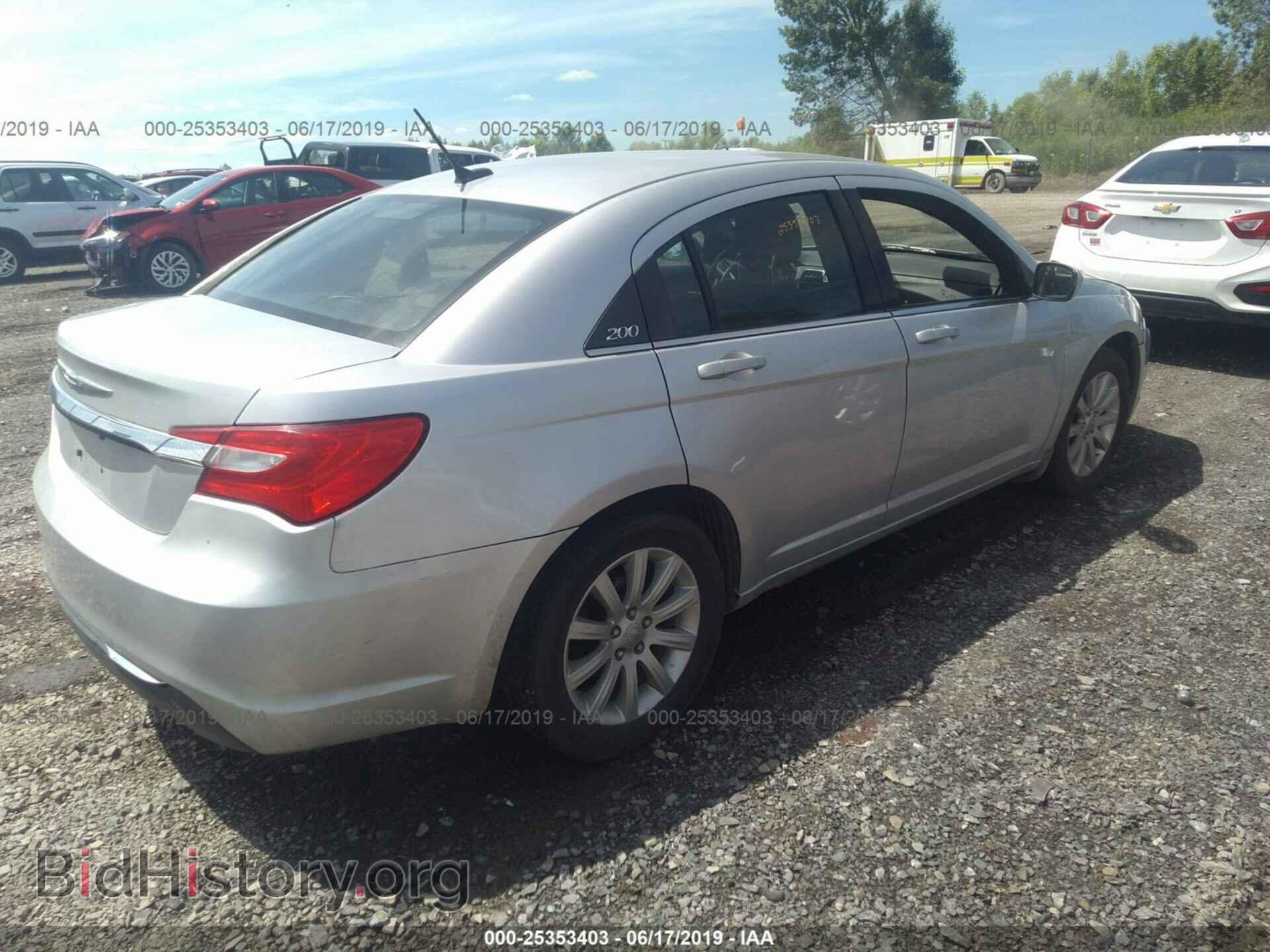 2012 CHRYSLER 200 - VIN: 1C3CCBBB9CN101287 - Фото 4