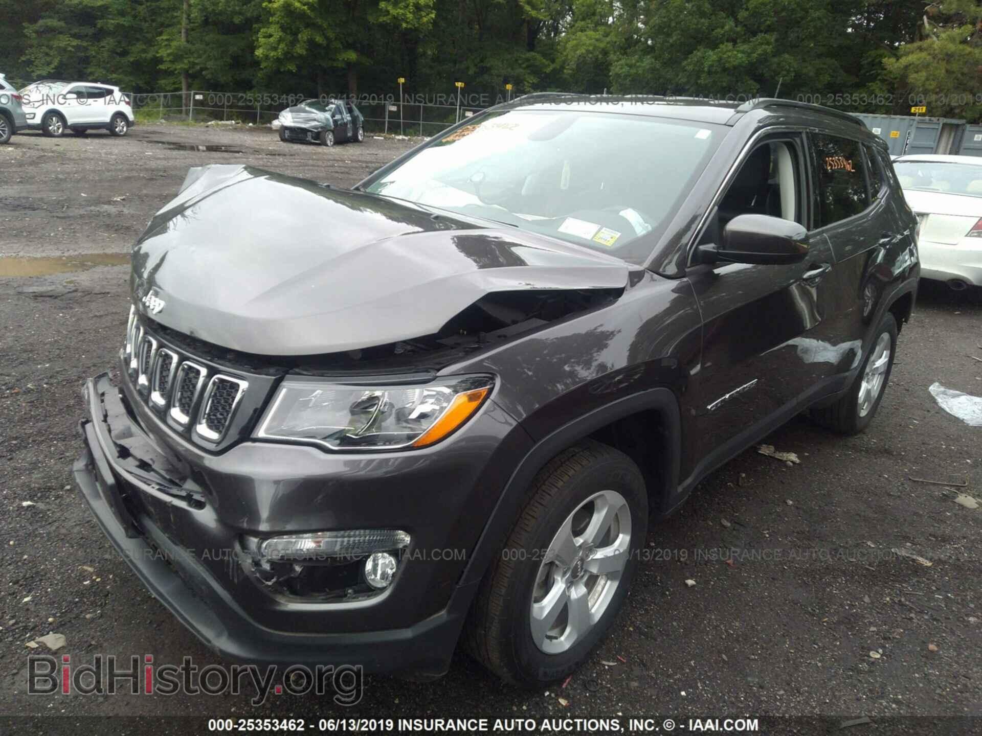 2018 JEEP COMPASS - VIN: 3C4NJDBB4JT349921 - Photo 2