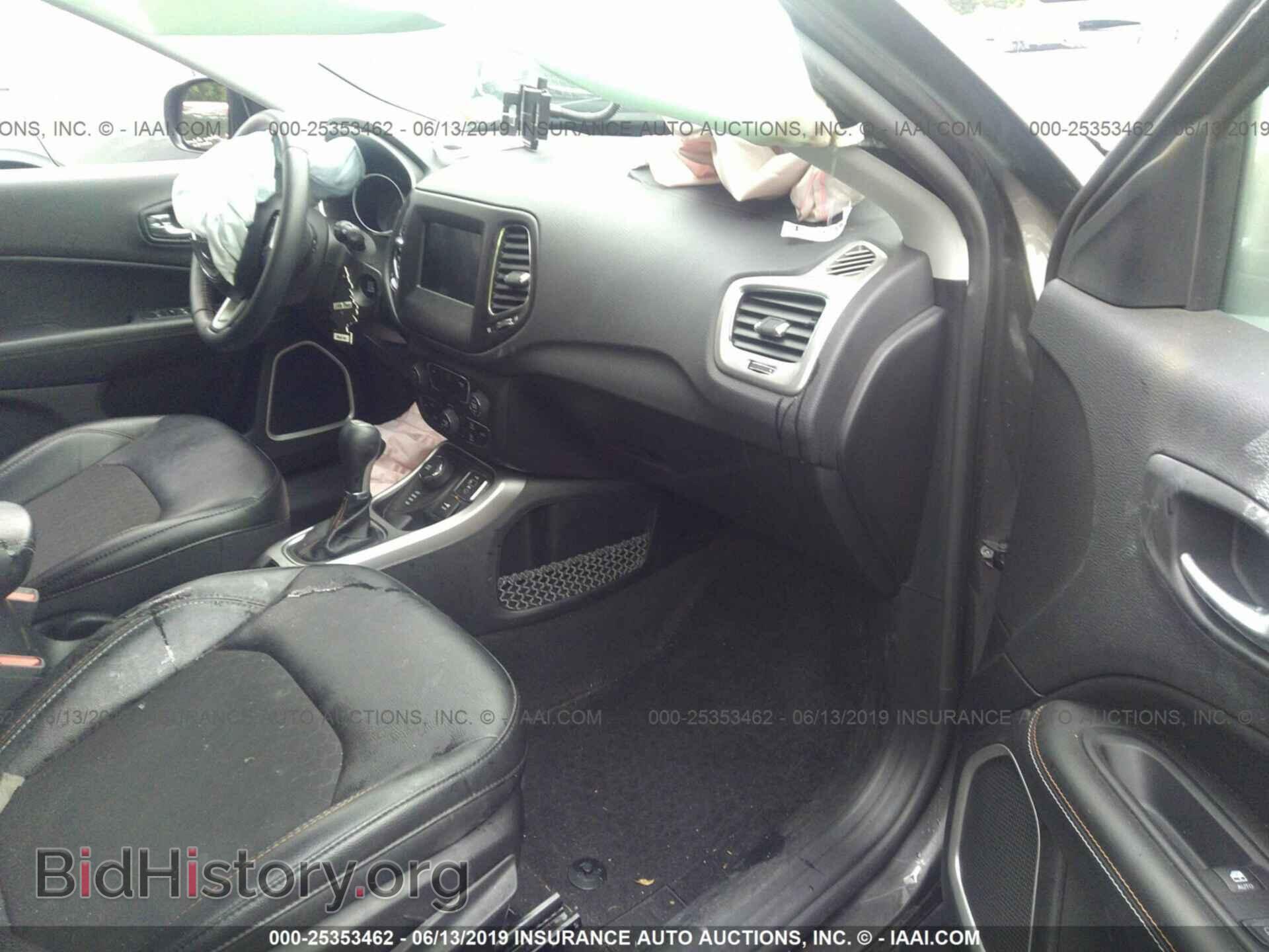 2018 JEEP COMPASS - VIN: 3C4NJDBB4JT349921 - Photo 5