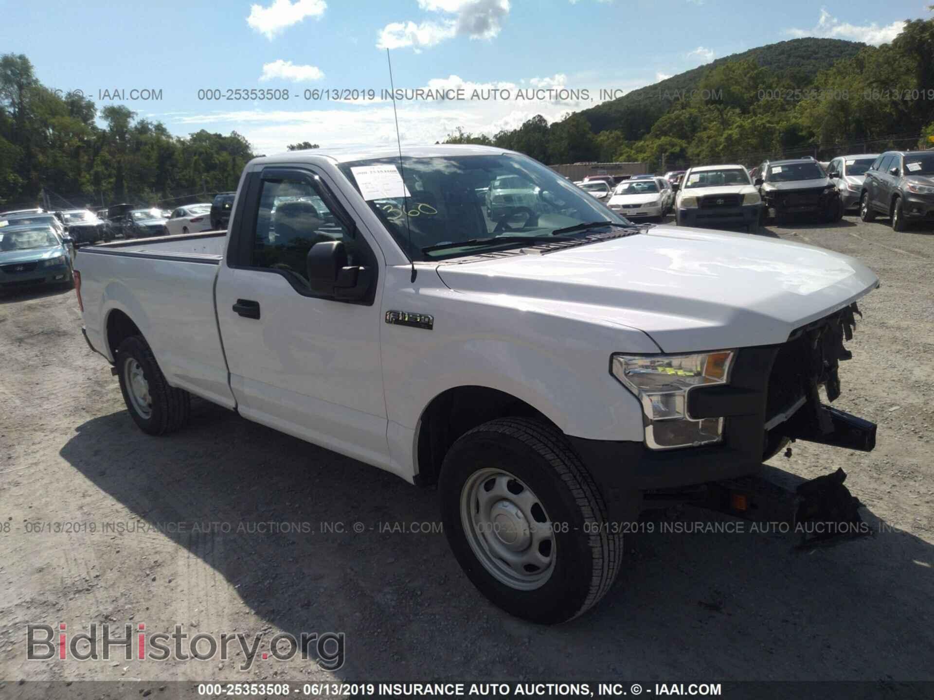 Фотография 1FTMF1C84HKE07228 - FORD F150 2017