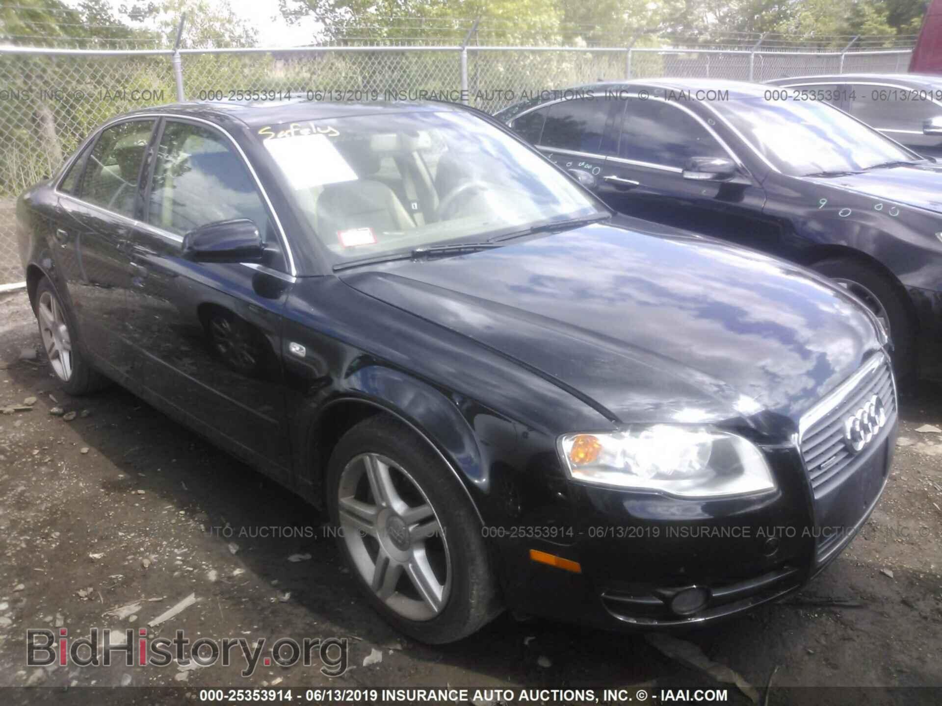 Фотография WAUDF78E96A199929 - AUDI A4 2006