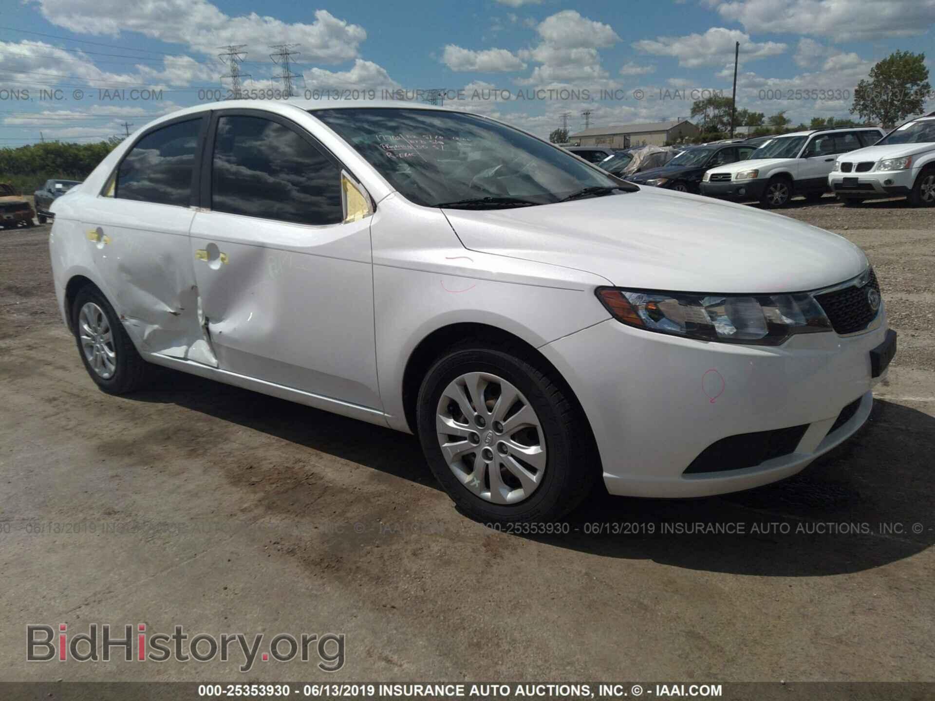 Photo KNAFU4A29B5886330 - KIA FORTE 2011