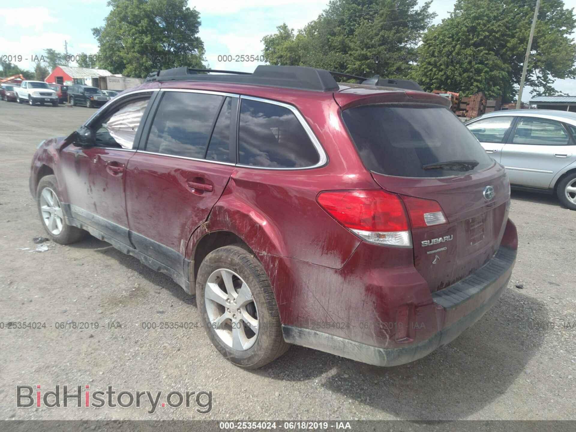 2014 SUBARU OUTBACK - VIN: 4S4BRCDC6E3294820 - Фото 3
