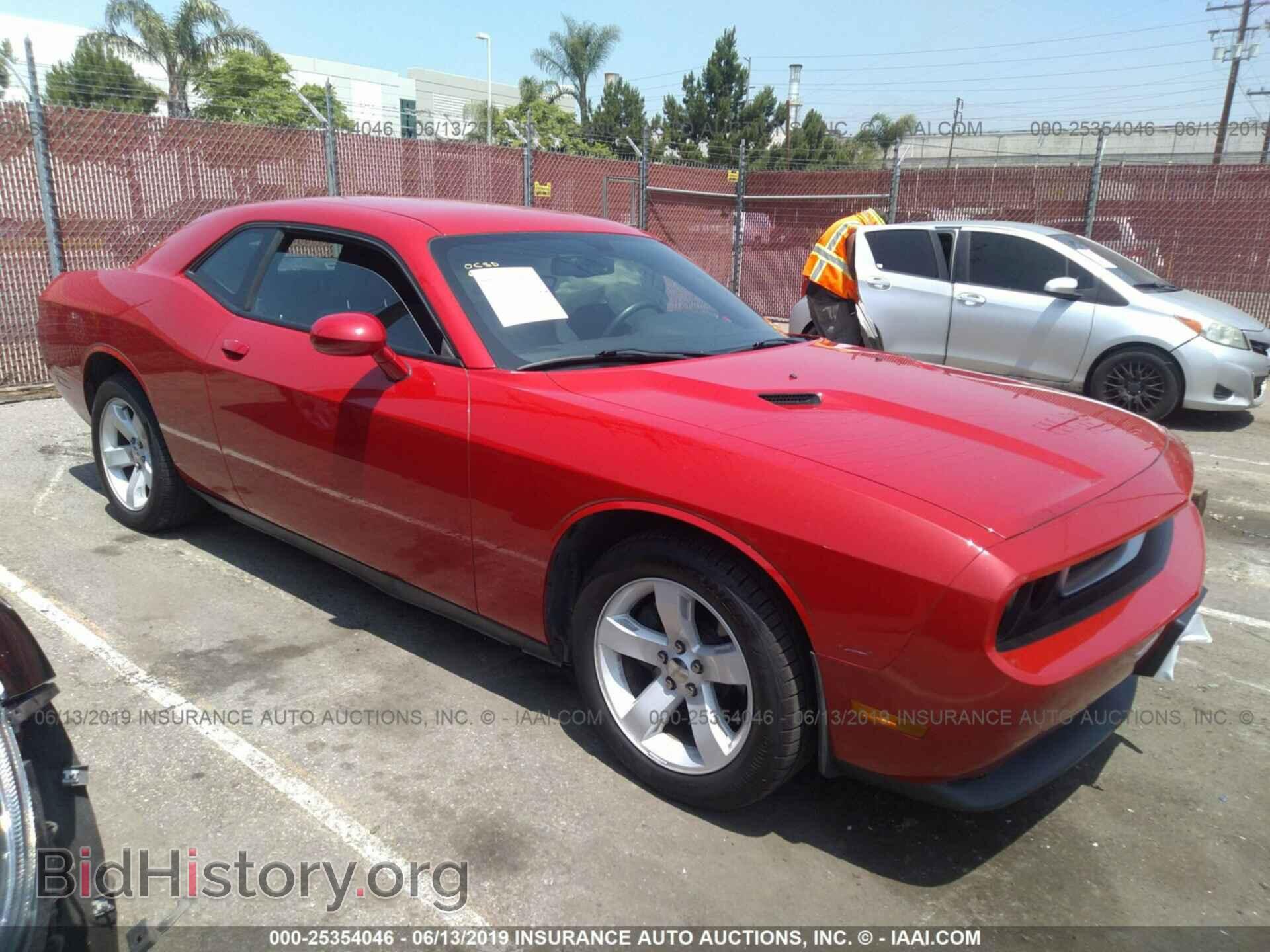 Photo 2C3CDYAG7DH535876 - DODGE CHALLENGER 2013