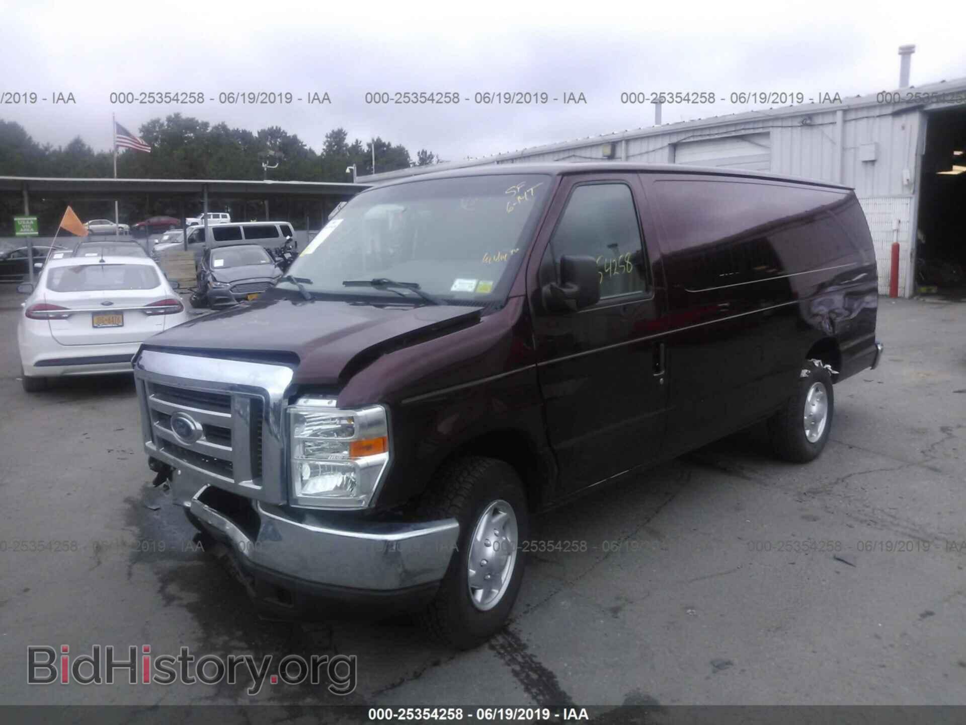 2011 FORD ECONOLINE - VIN: 1FTSS3ELXBDB18754 - Фото 2