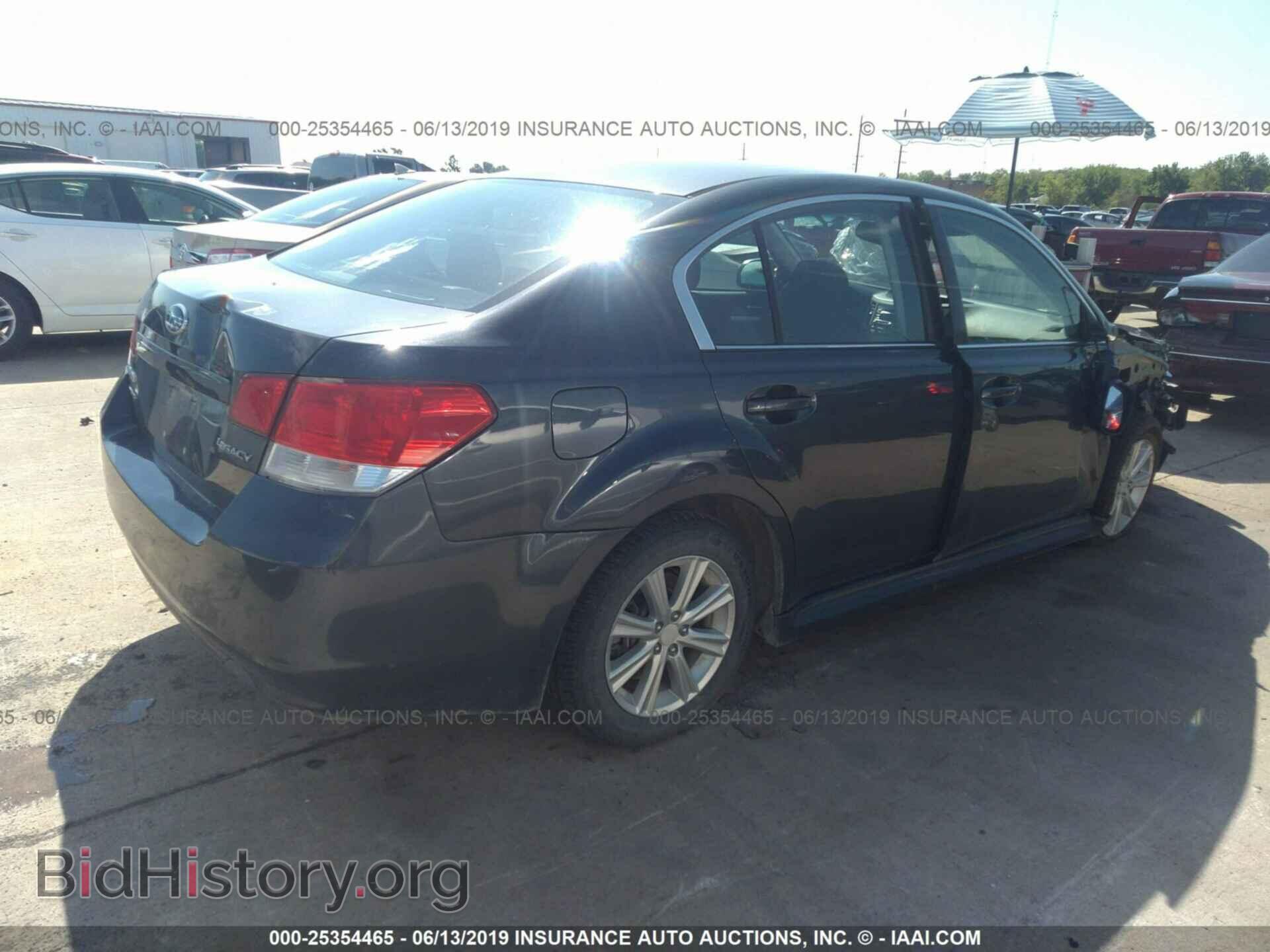 2011 SUBARU LEGACY - VIN: 4S3BMCB63B3248468 - Фото 4