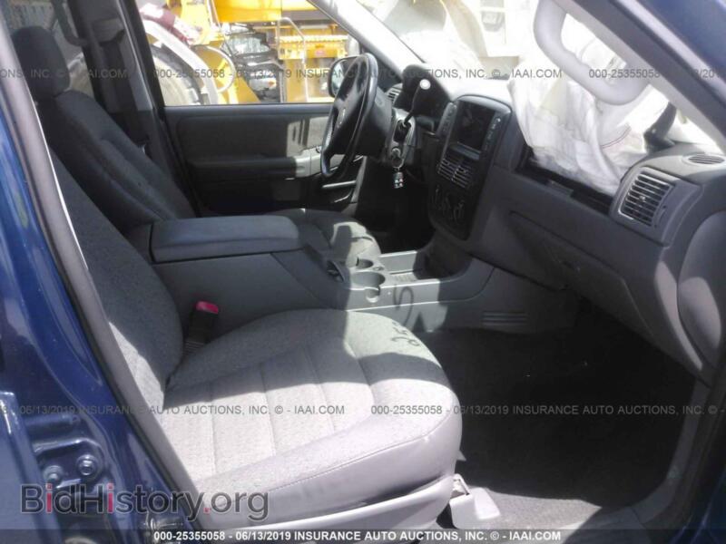 2005 Ford EXPLORER (VIN 1FMZU72K15ZA40329) — фото 5 из 10