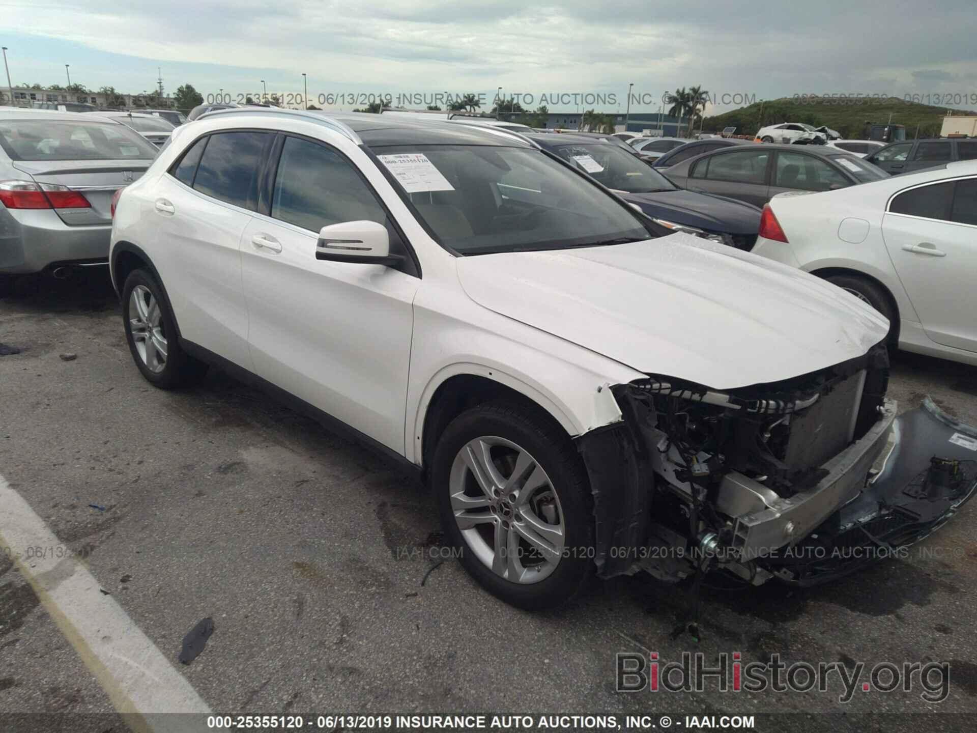 Photo WDCTG4EB7JJ496477 - MERCEDES-BENZ GLA 2018