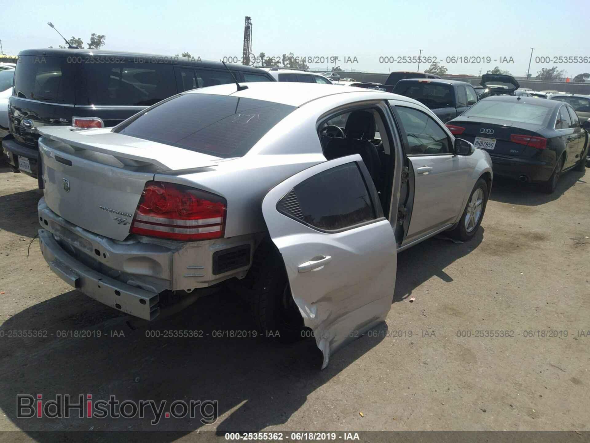 2010 DODGE AVENGER - VIN: 1B3CC5FB2AN174829 - Фото 4