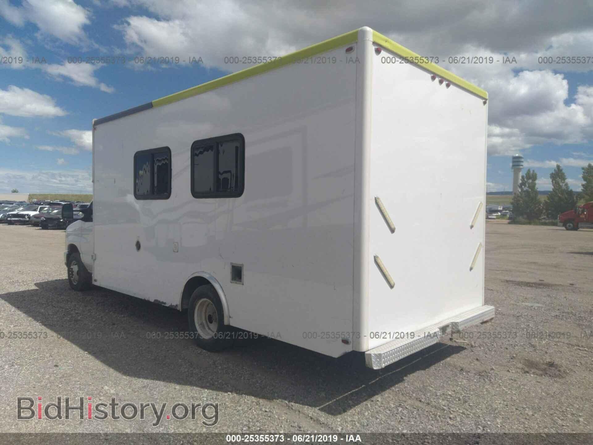 2009 FORD ECONOLINE - VIN: 1FDWE35S39DA91516 - Фото 3