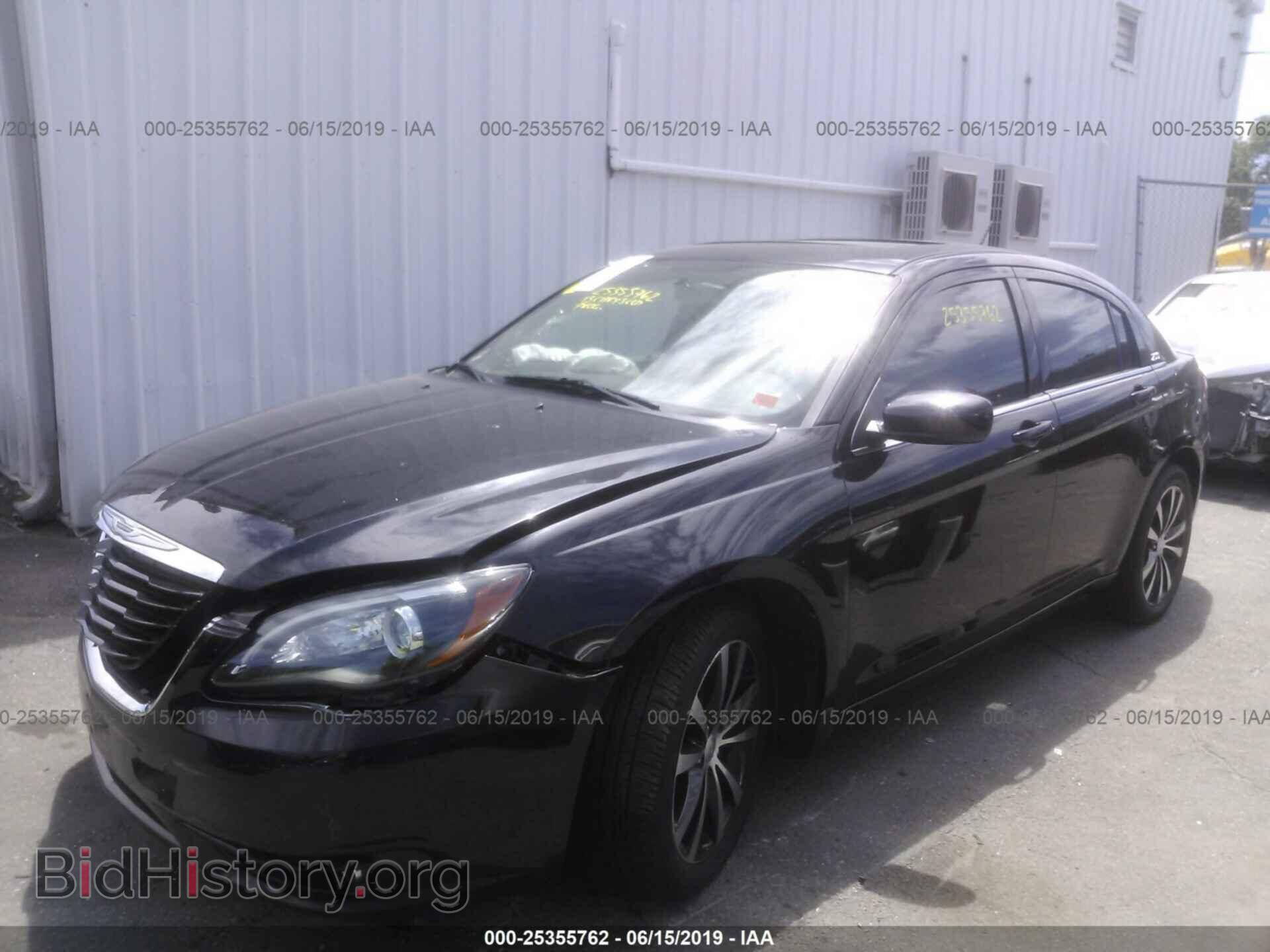 2013 CHRYSLER 200 - VIN: 1C3CCBBB0DN627616 - Photo 2