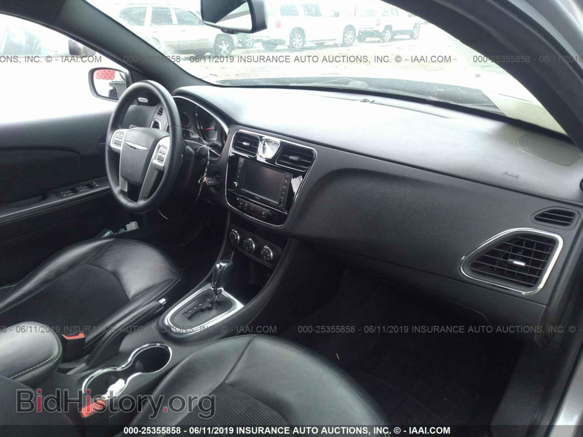 2013 CHRYSLER 200 - VIN: 1C3CCBCG0DN706956 - Фото 5