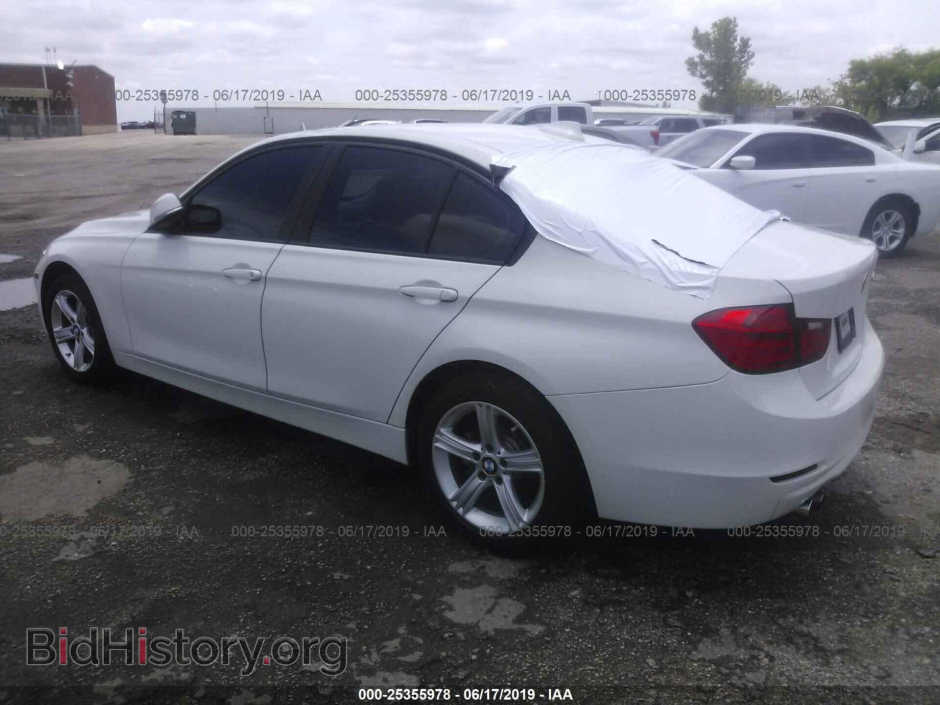 2015 BMW 328 - VIN: WBA3A5C5XFF609596 - Фото 3