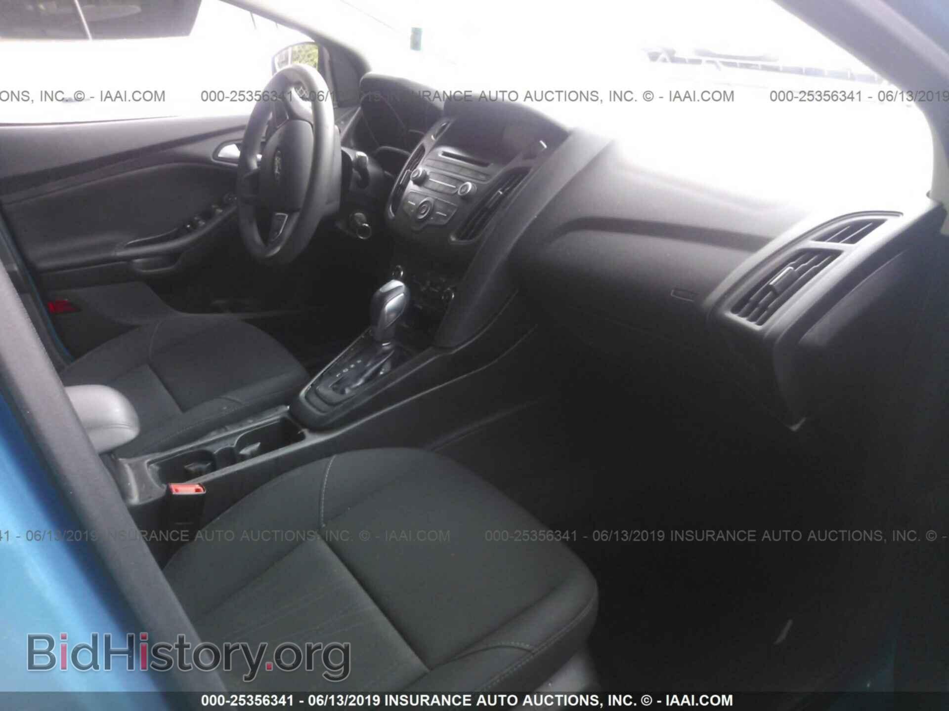 2016 FORD FOCUS - VIN: 1FADP3F22GL402611 - Photo 5