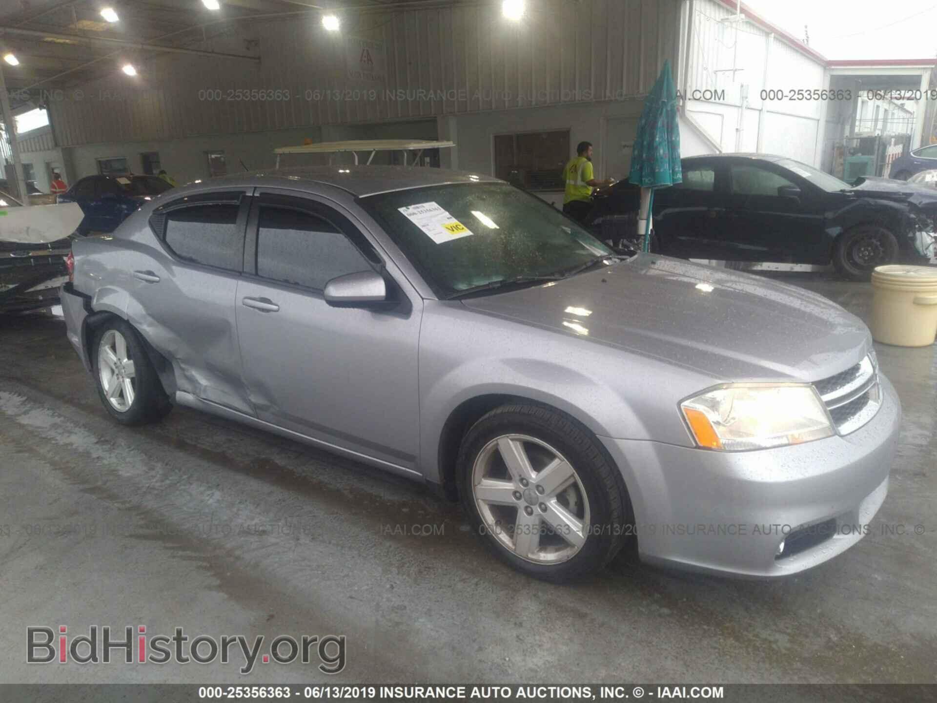 Фотография 1C3CDZCB9DN680982 - DODGE AVENGER 2013