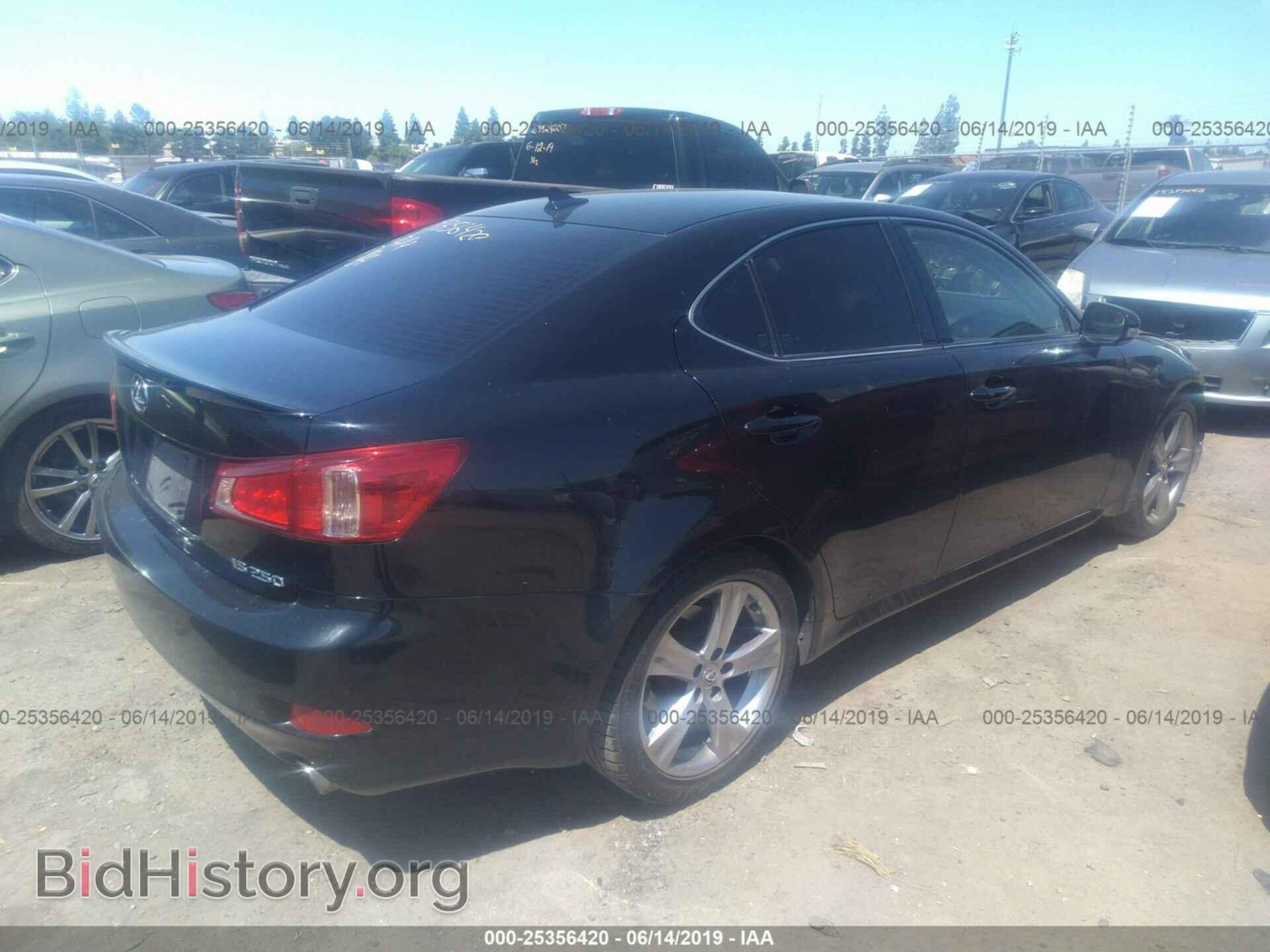 2011 LEXUS IS - VIN: JTHBF5C28B5133658 - Фото 4