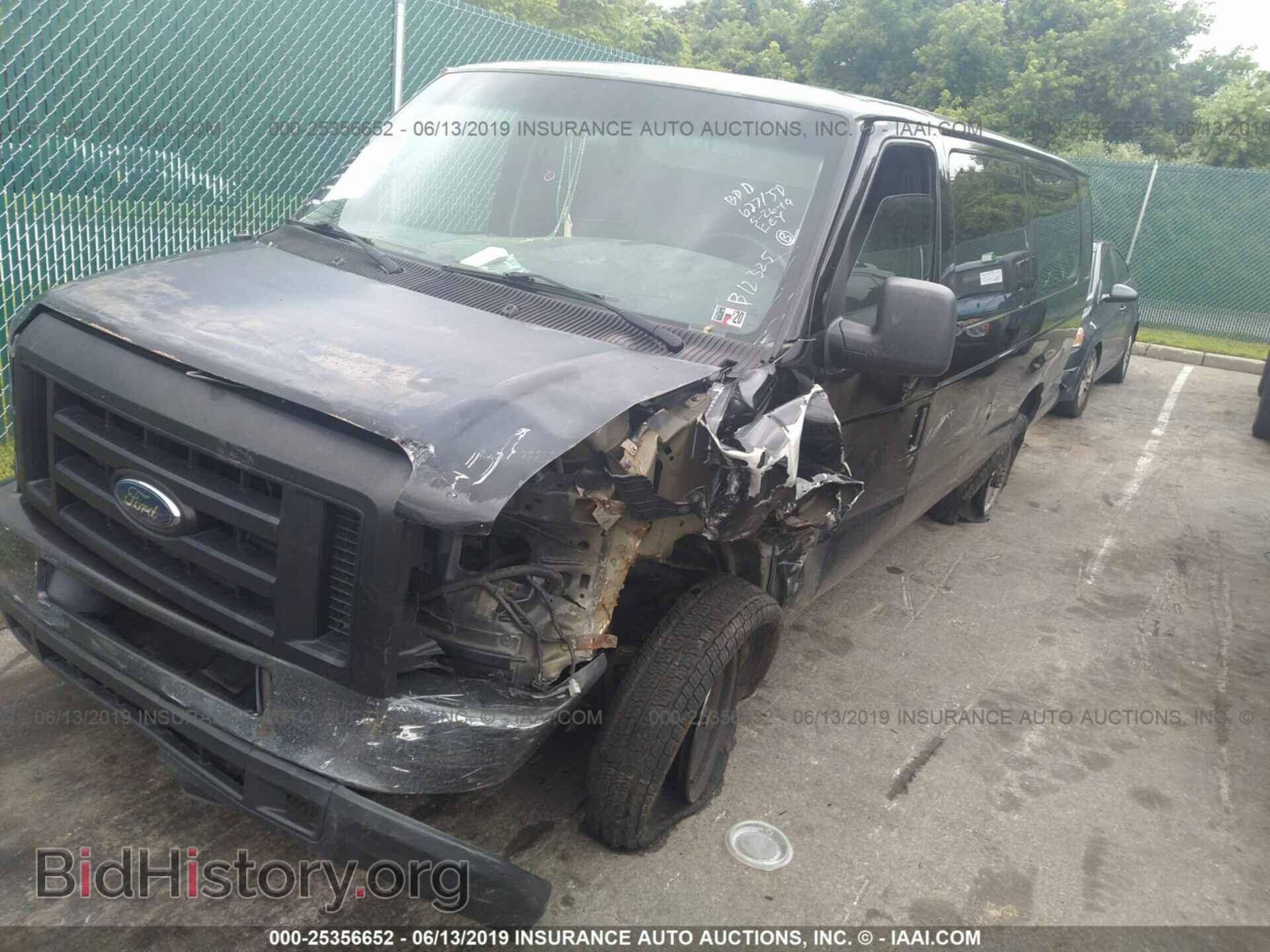 2008 FORD ECONOLINE - VIN: 1FBSS31L88DB12325 - Фото 2