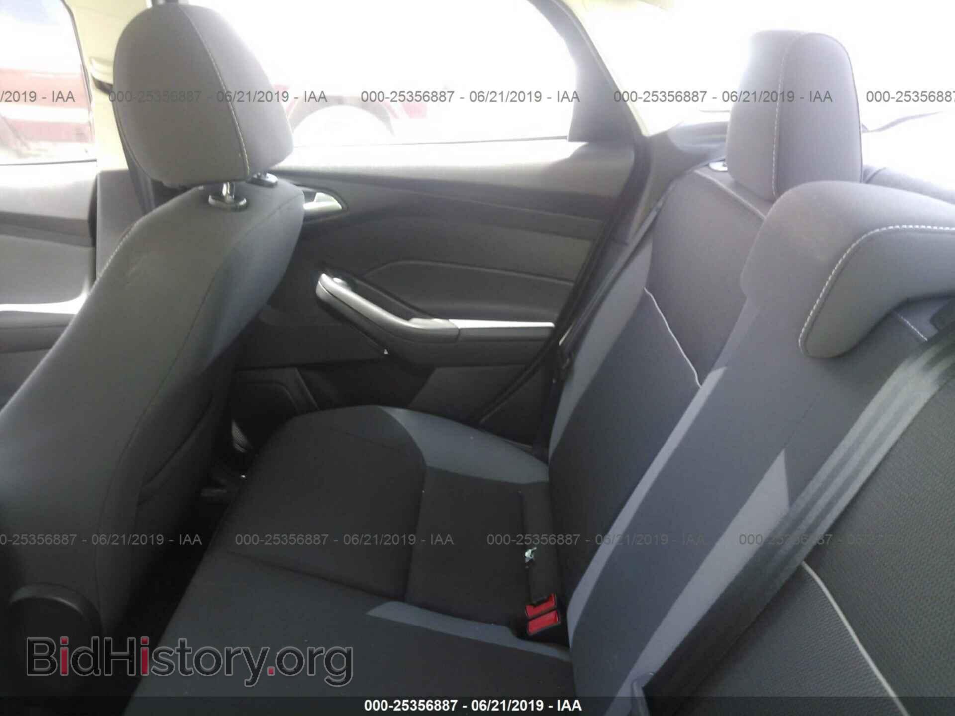2014 FORD FOCUS - VIN: 1FADP3F23EL215620 - Фото 8
