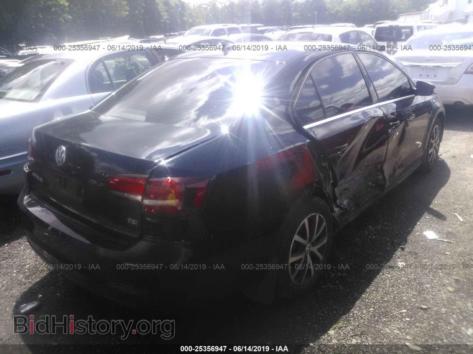 2017 VOLKSWAGEN JETTA - VIN: 3VWDB7AJ0HM229957 - Фото 4