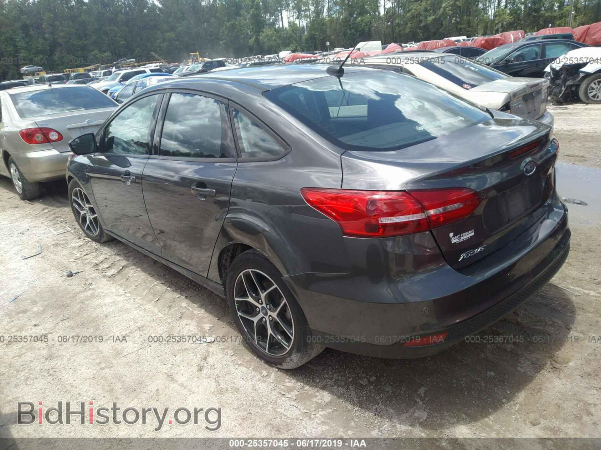 2017 FORD FOCUS - VIN: 1FADP3H27HL327435 - Фото 3