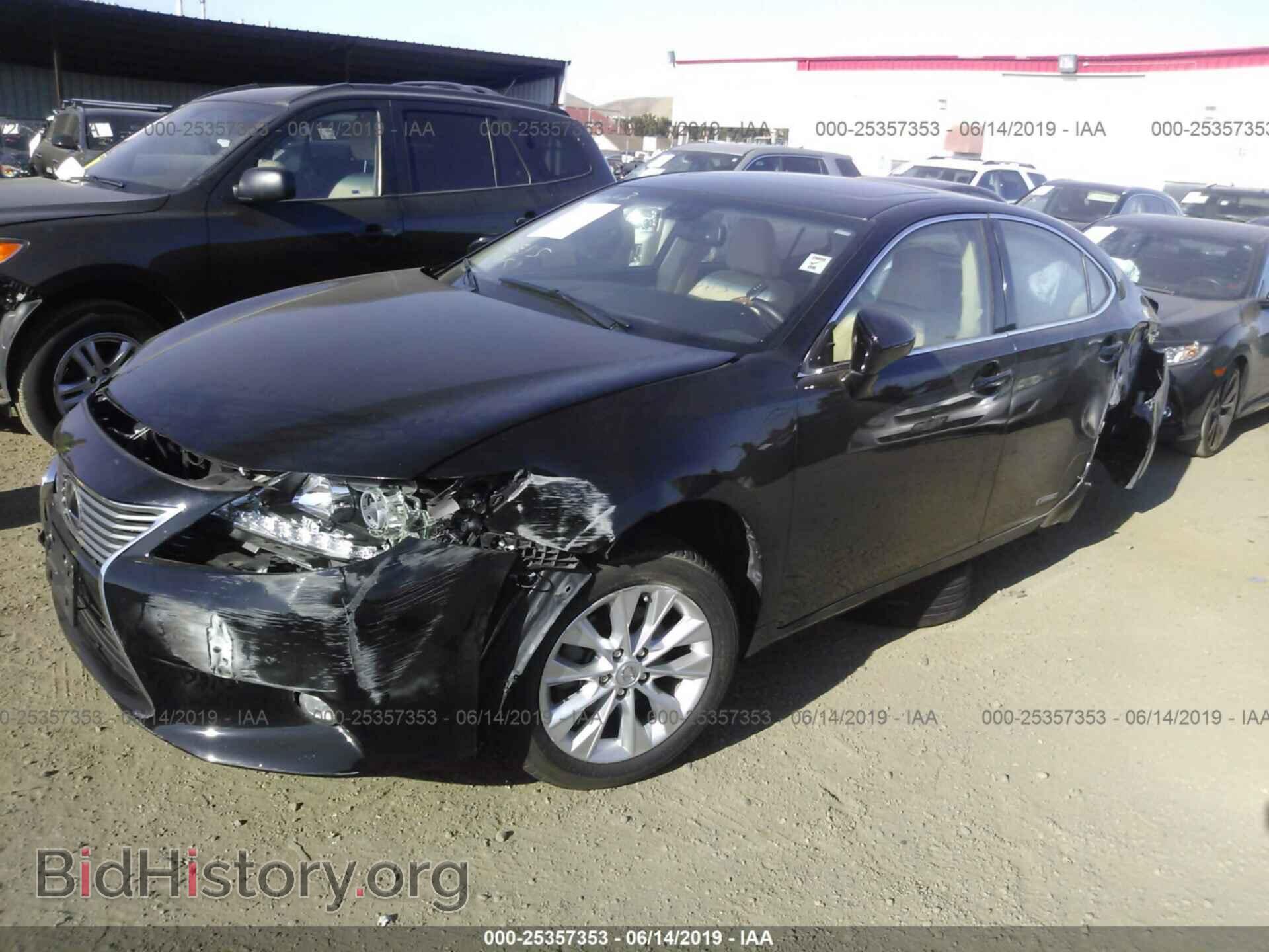 2014 LEXUS ES - VIN: JTHBW1GG9E2074558 - Фото 2