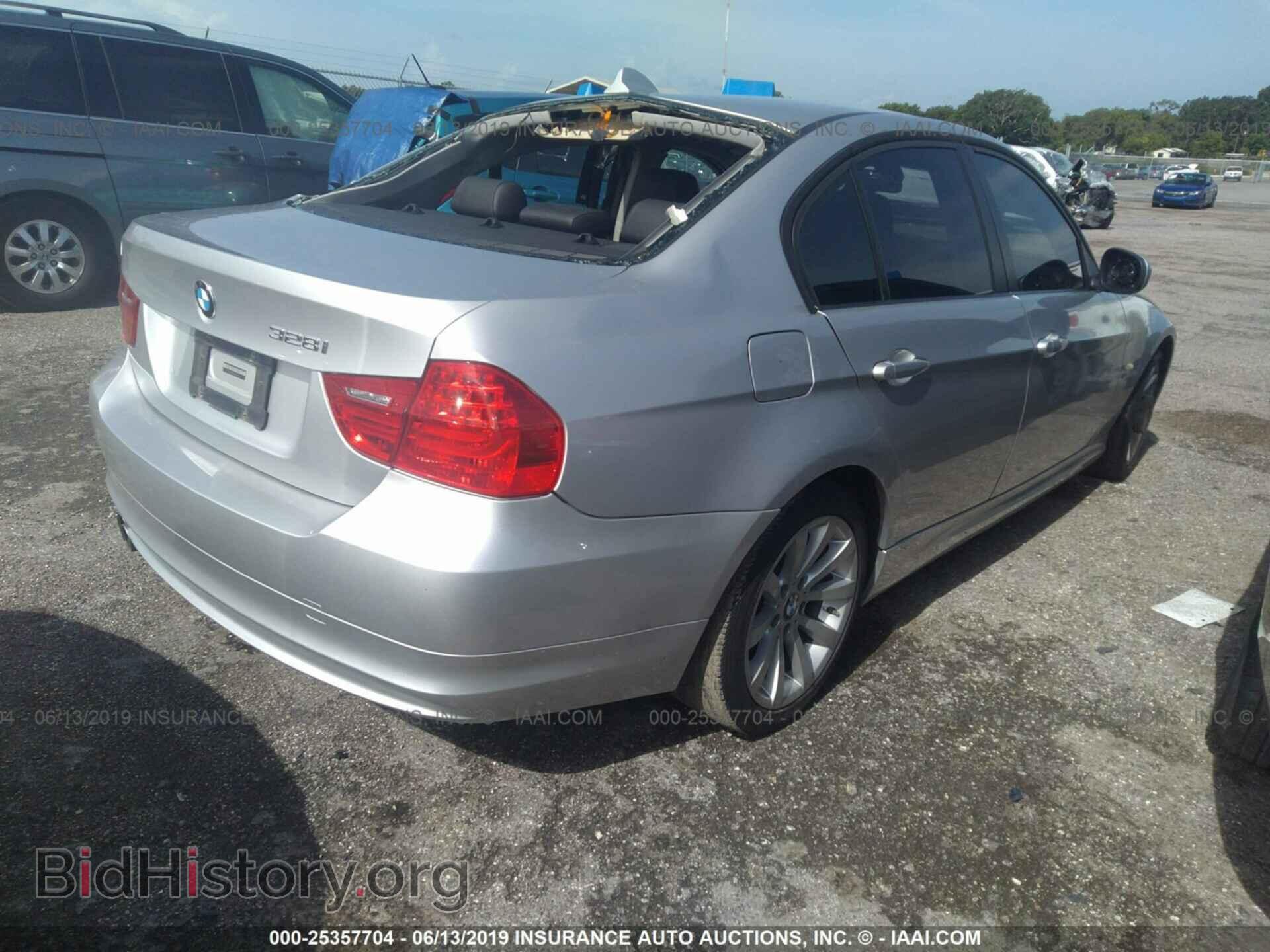 2011 BMW 328 - VIN: WBAPK7C58BA463586 - Фото 4