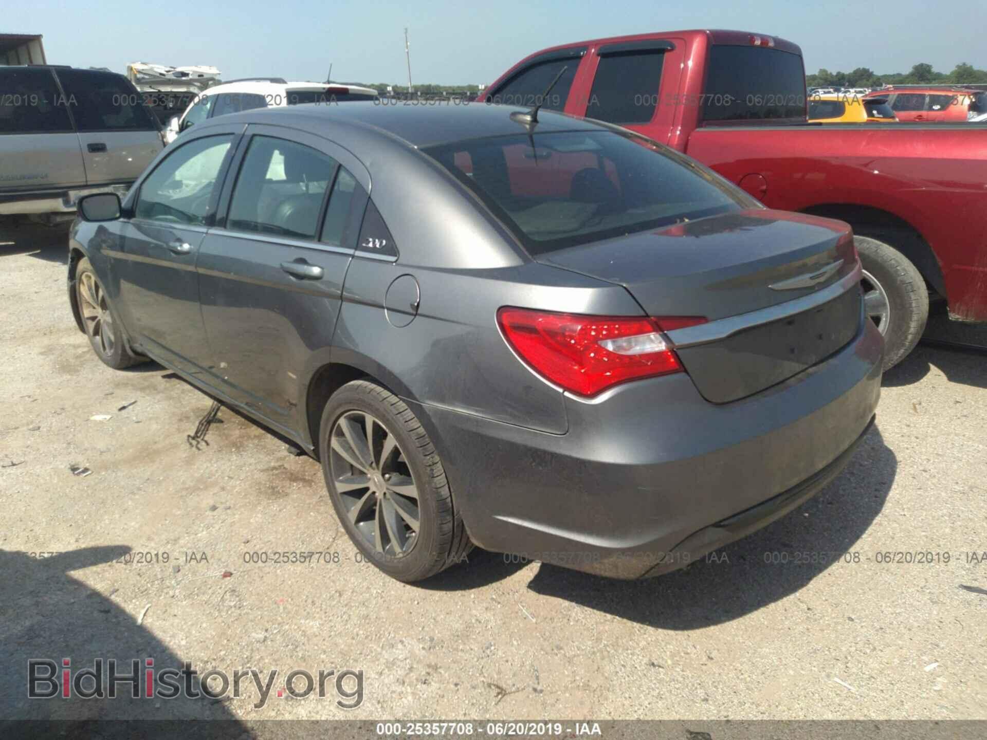 2012 CHRYSLER 200 - VIN: 1C3CCBHG8CN234075 - Фото 3