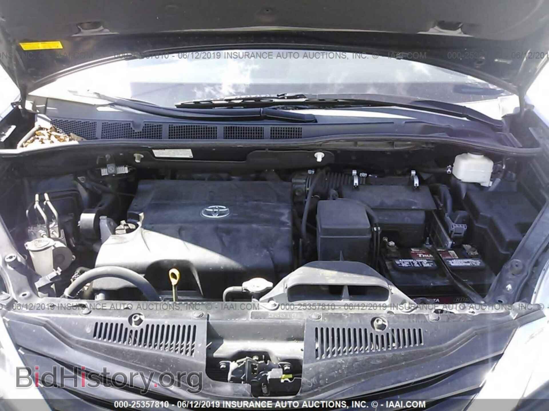 2011 TOYOTA SIENNA - VIN: 5TDKK3DC0BS070655 - Фото 10