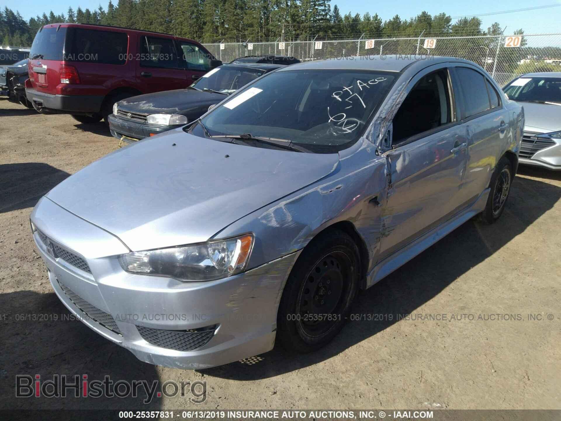 2013 MITSUBISHI LANCER - VIN: JA32U2FU8DU017564 - Фото 2