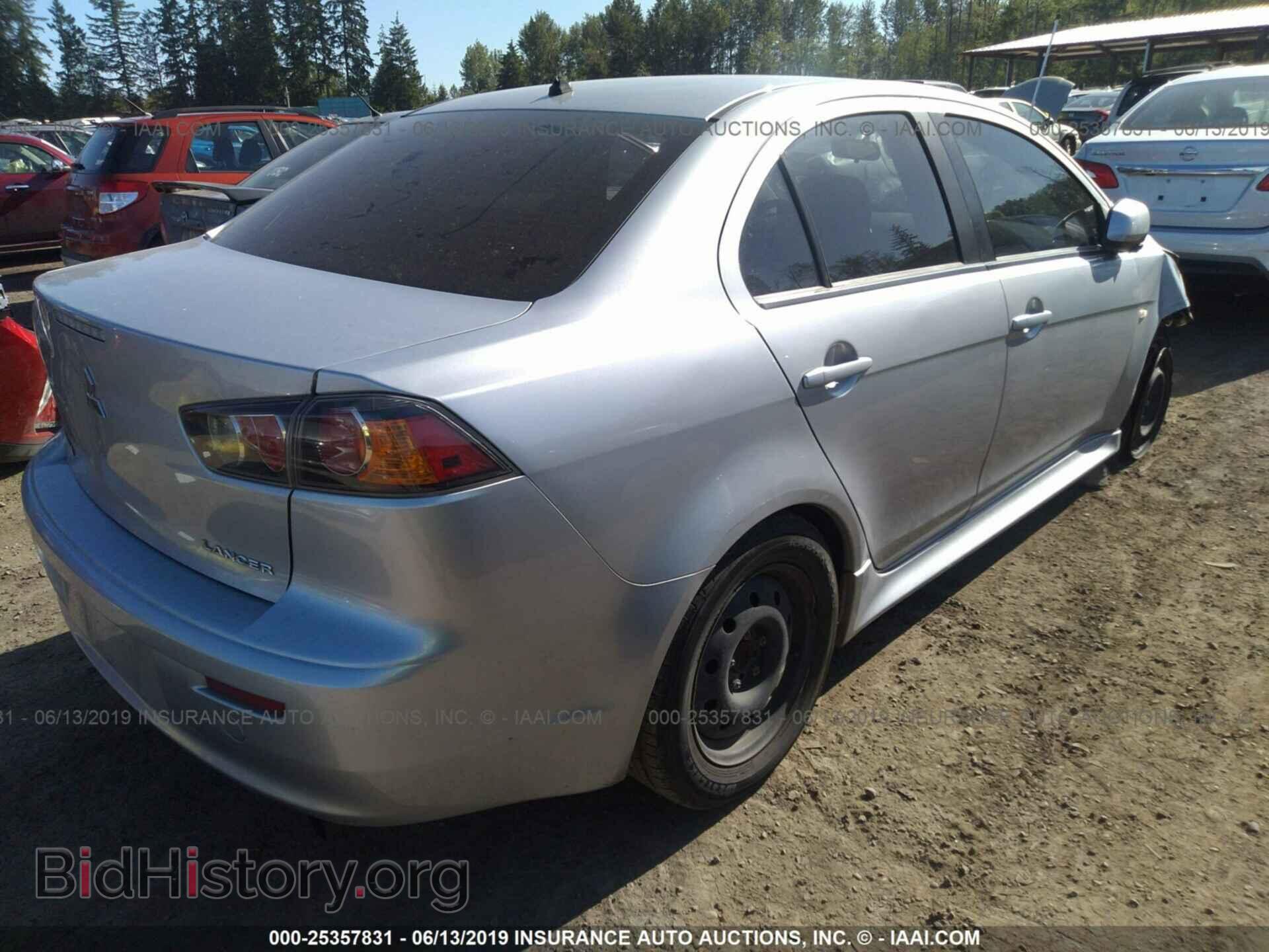 2013 MITSUBISHI LANCER - VIN: JA32U2FU8DU017564 - Фото 4