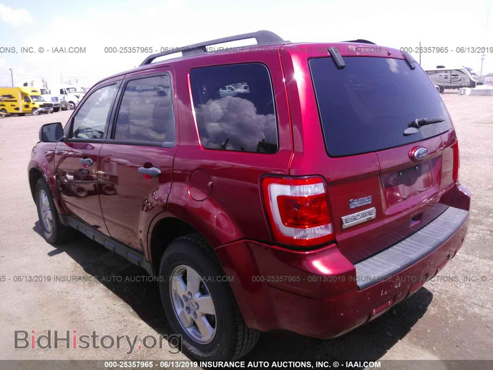 2012 FORD ESCAPE - VIN: 1FMCU0D76CKB90707 - Фото 3