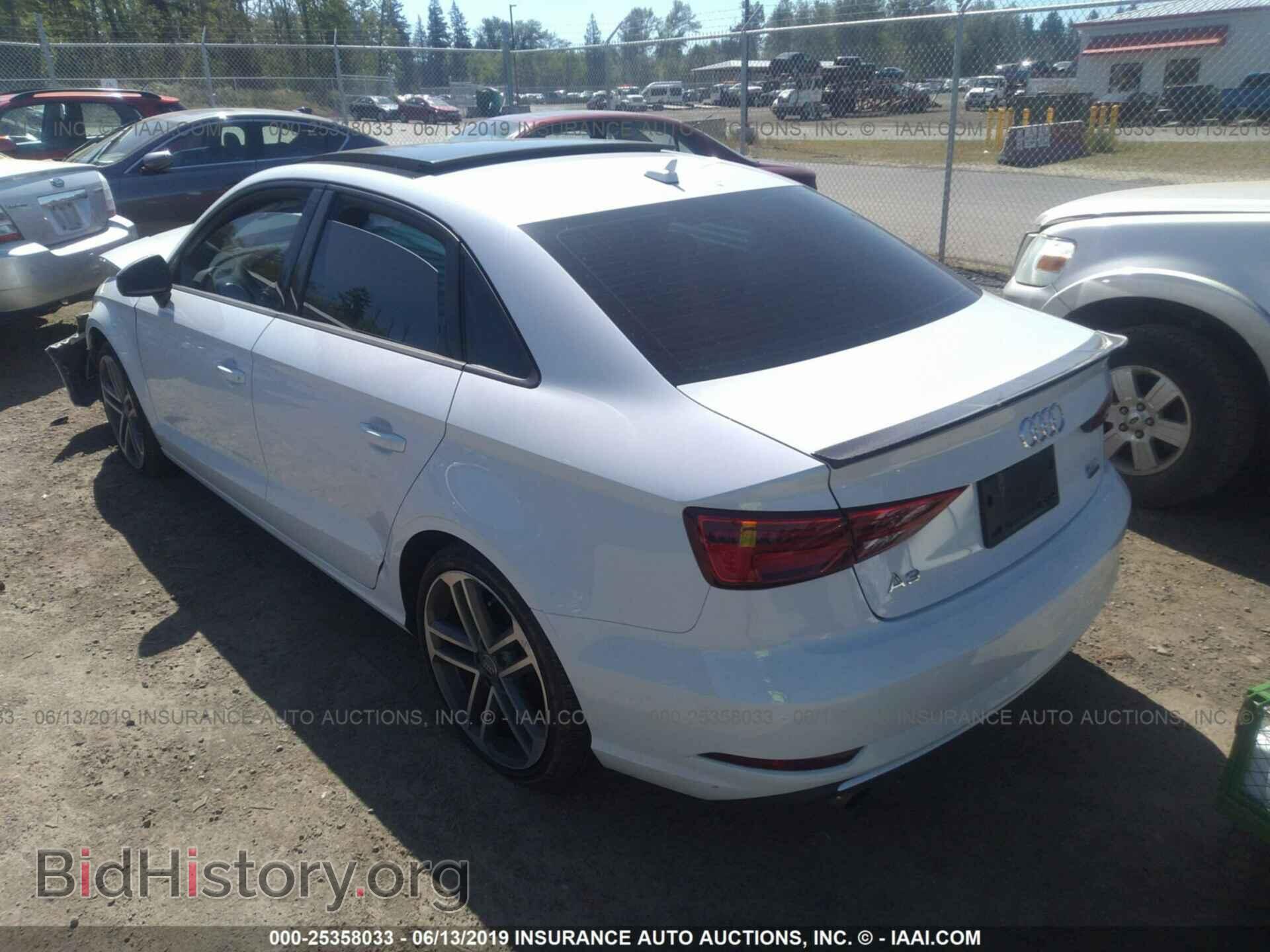 2018 AUDI A3 - VIN: WAUB8GFF8J1014680 - Фото 3