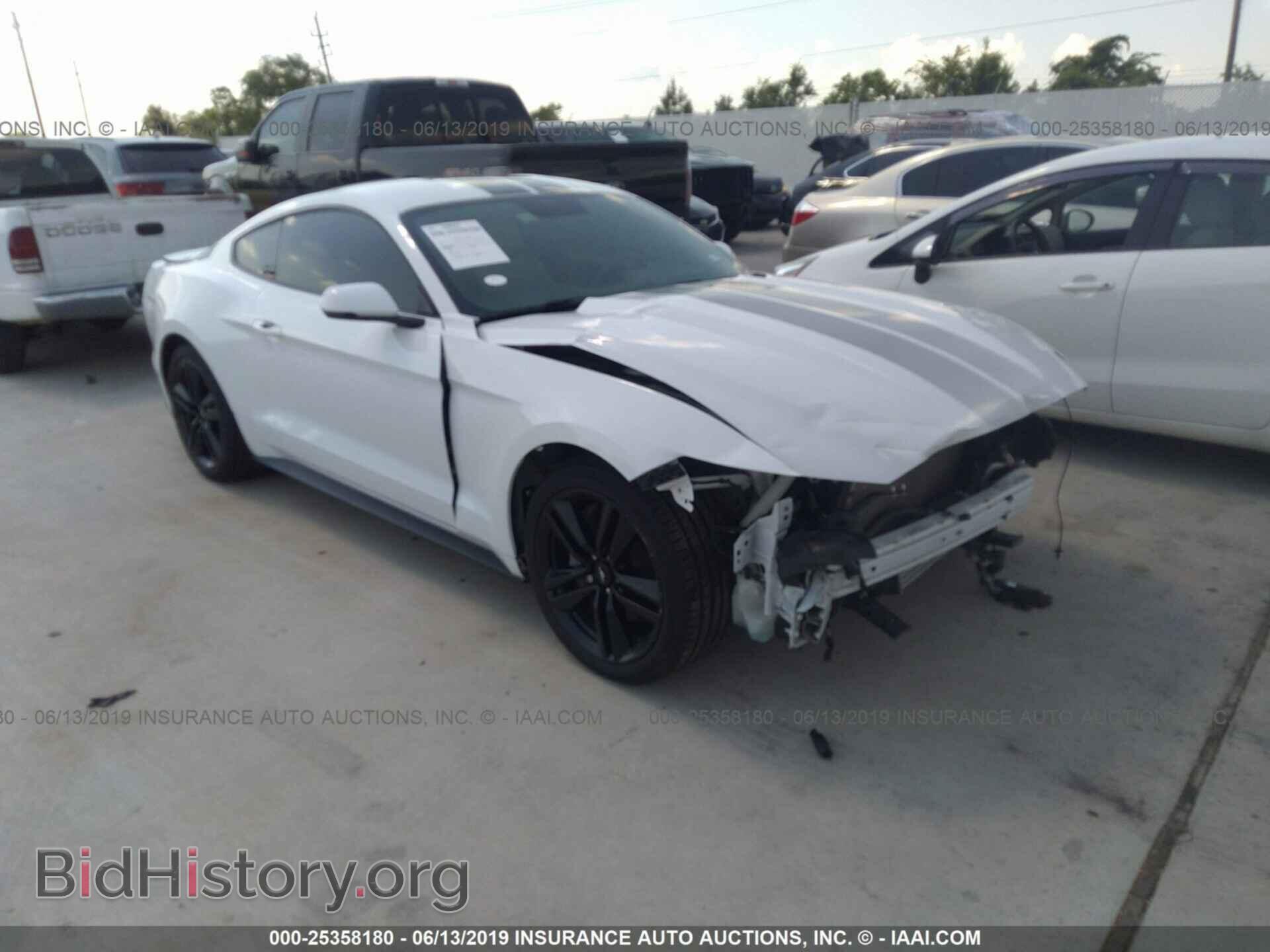 Photo 1FA6P8TH0G5241968 - FORD MUSTANG 2016