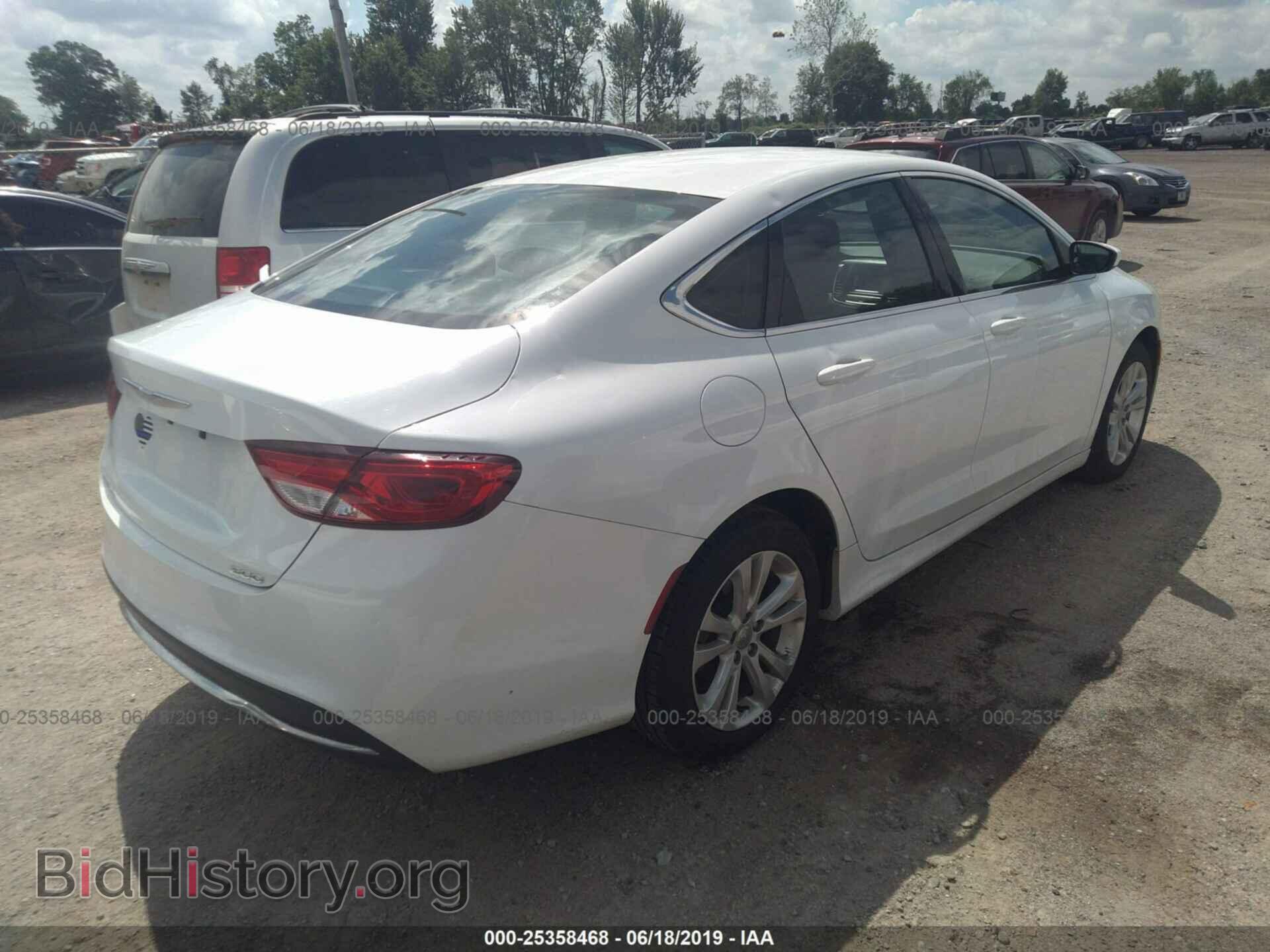 2016 CHRYSLER 200 - VIN: 1C3CCCAB2GN143510 - Фото 4
