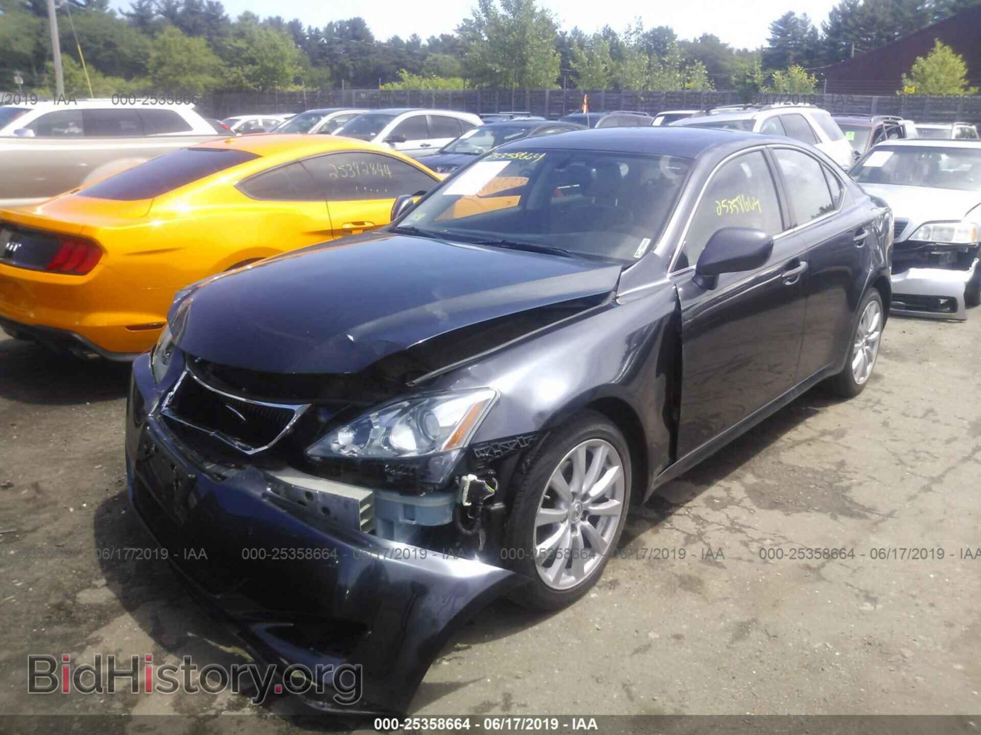 2007 LEXUS IS - VIN: JTHCK262X75009621 - Photo 2