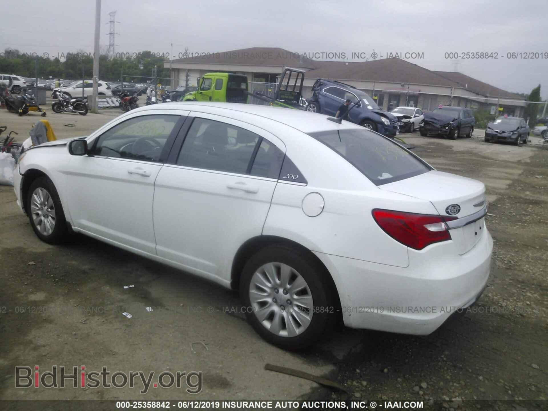 2012 CHRYSLER 200 - VIN: 1C3CCBAB6CN281619 - Фото 3