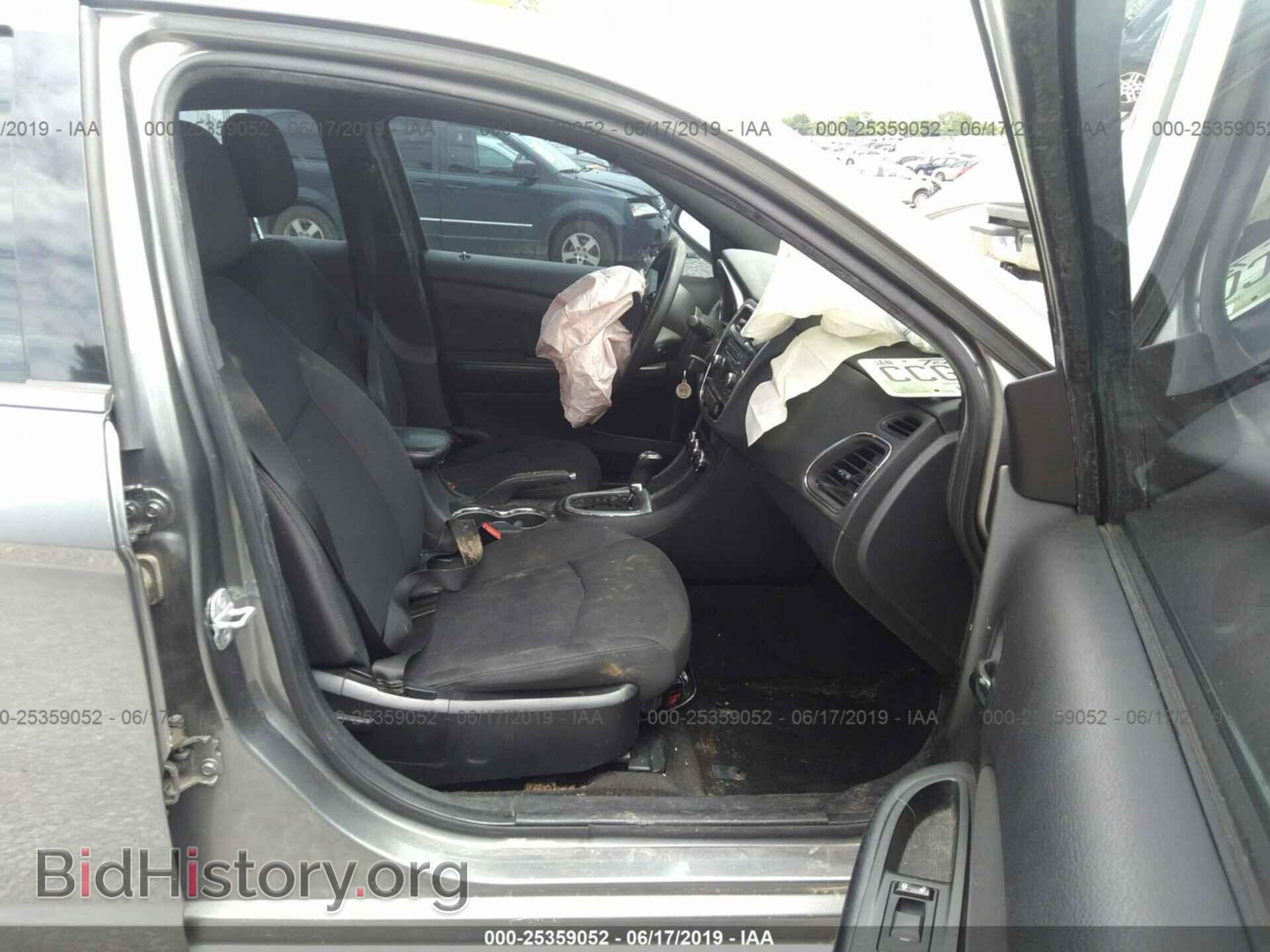 2012 CHRYSLER 200 - VIN: 1C3CCBAB4CN295292 - Фото 5