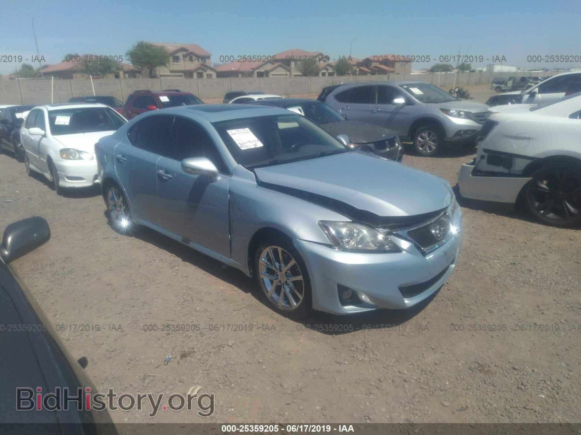 Photo JTHBF5C24D5190572 - LEXUS IS 2013