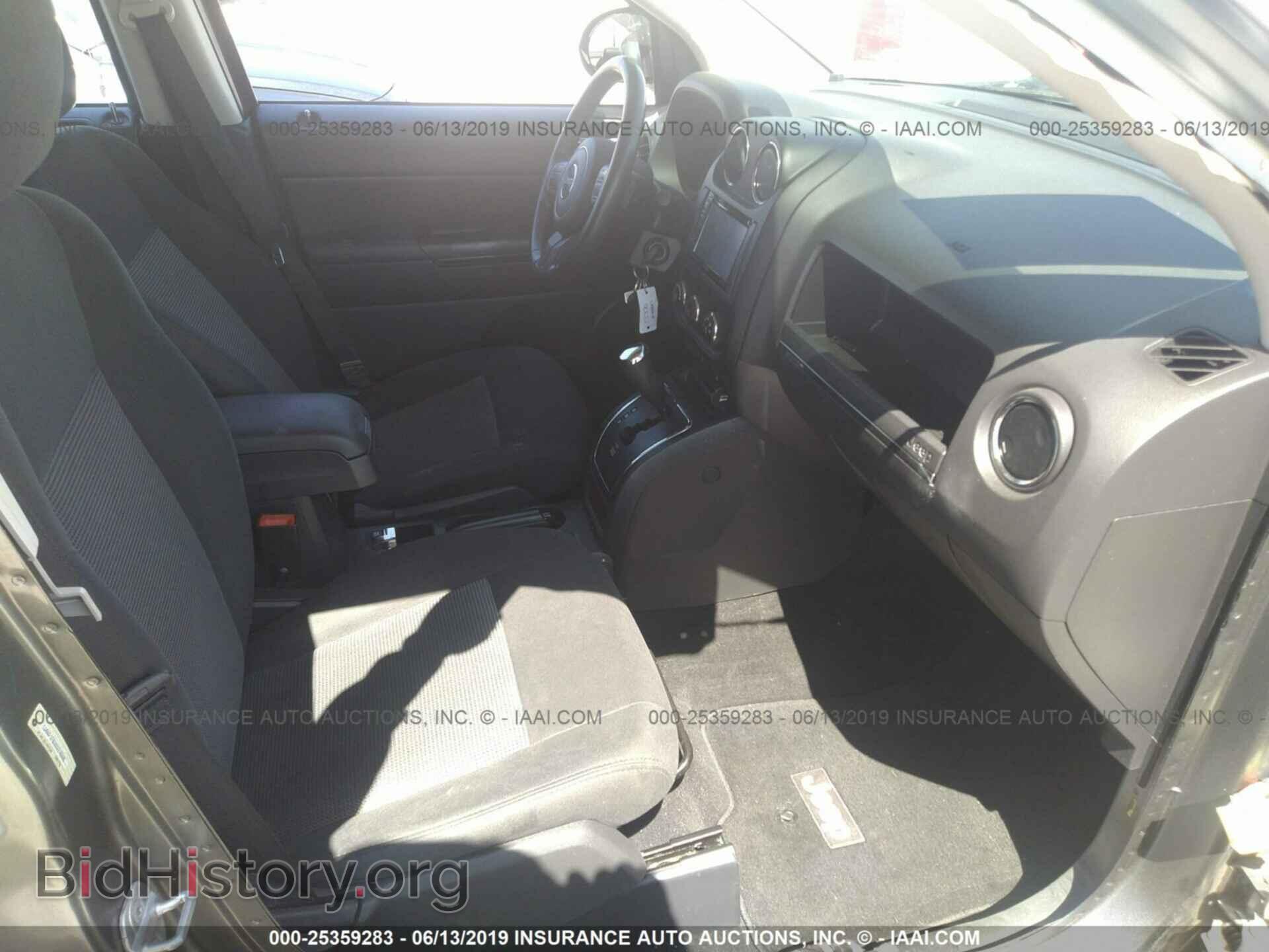 2011 JEEP COMPASS - VIN: 1J4NF1FB2BD216098 - Фото 5