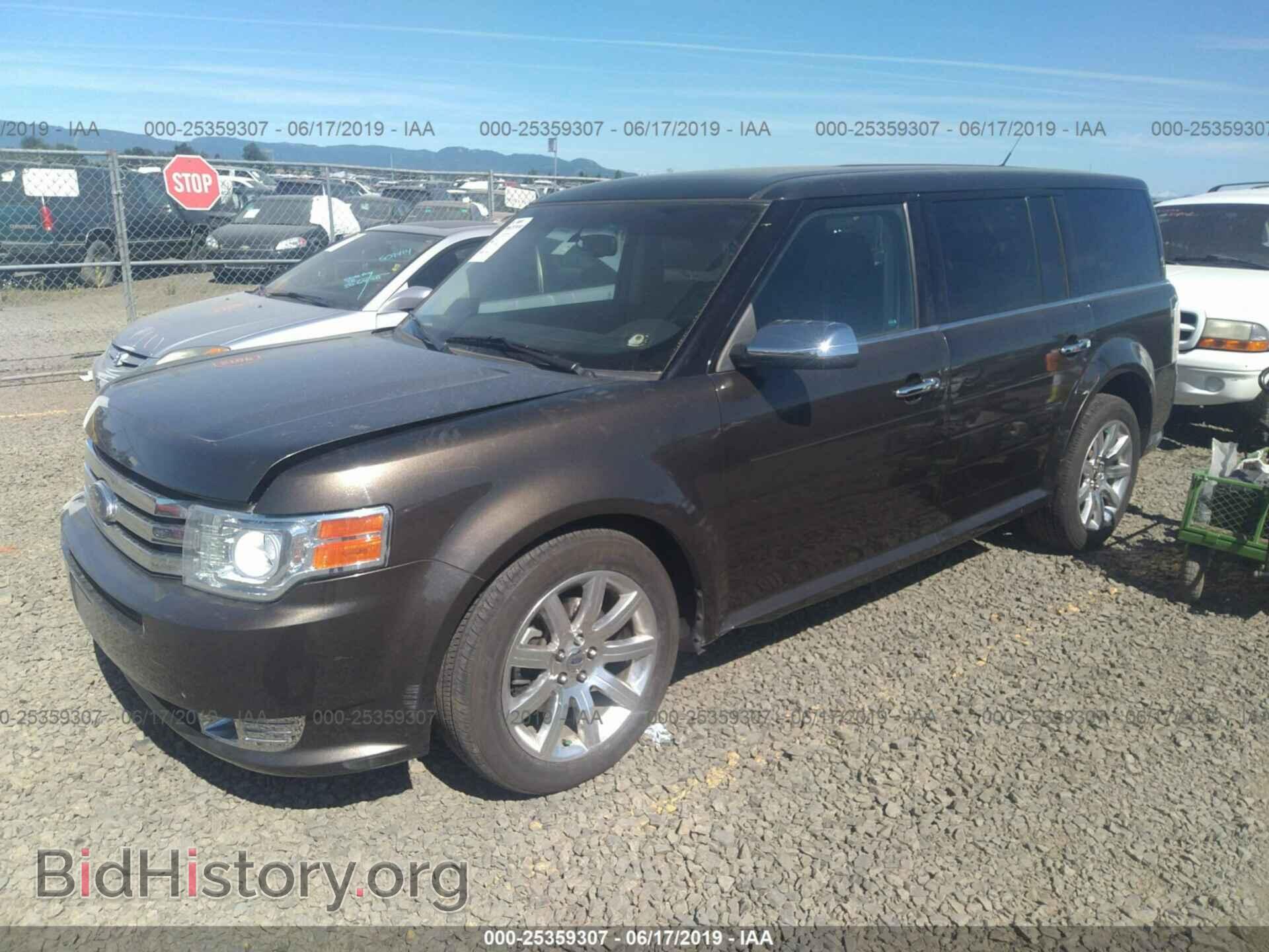 2011 FORD FLEX - VIN: 2FMGK5DCXBBD02807 - Photo 2